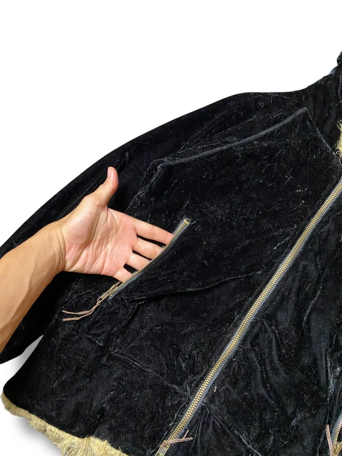 Japanese Brand × Seditionaries × Vintage VANANA Brand Fur Hooded Velvet Jacket (129) Size US M / EU 48-50 / 2 - 4 Thumbnail
