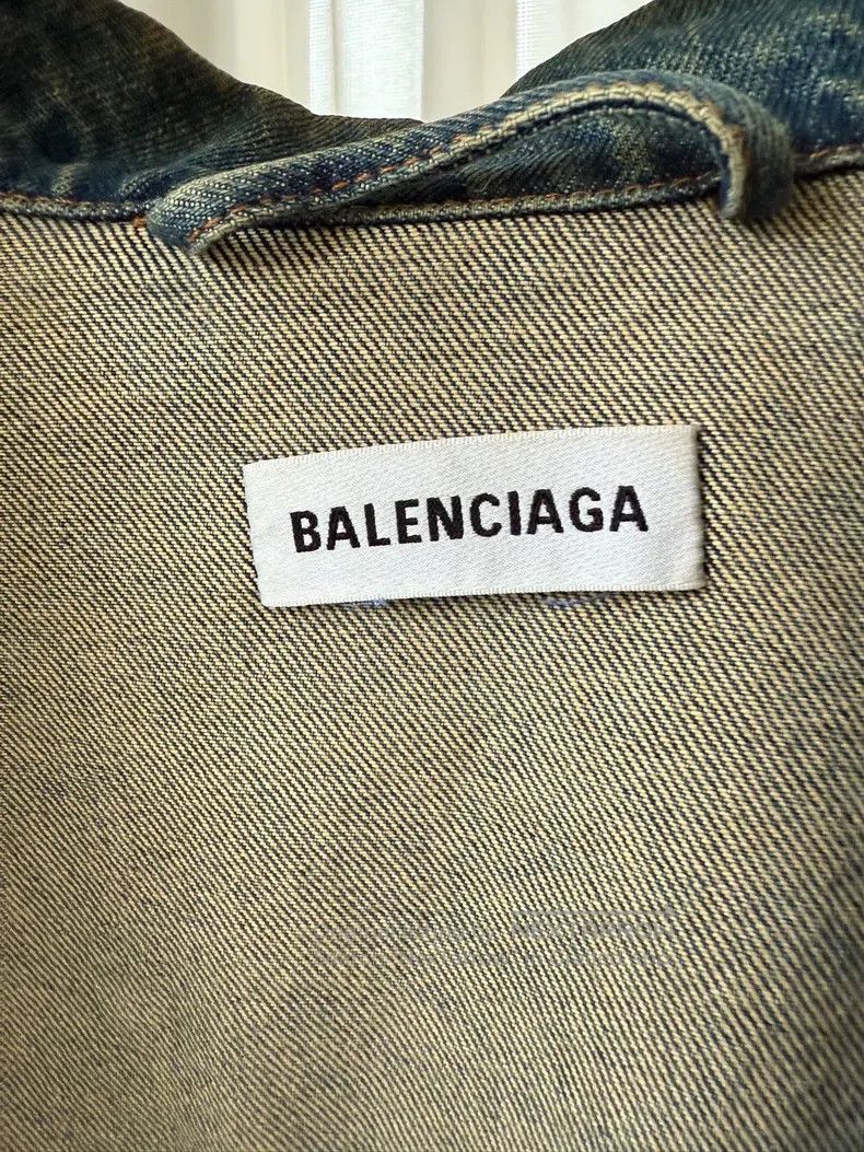 Balenciaga Balenciaga size 34 Denim Jacket Size S / US 4 / IT 40 - 2 Thumbnail