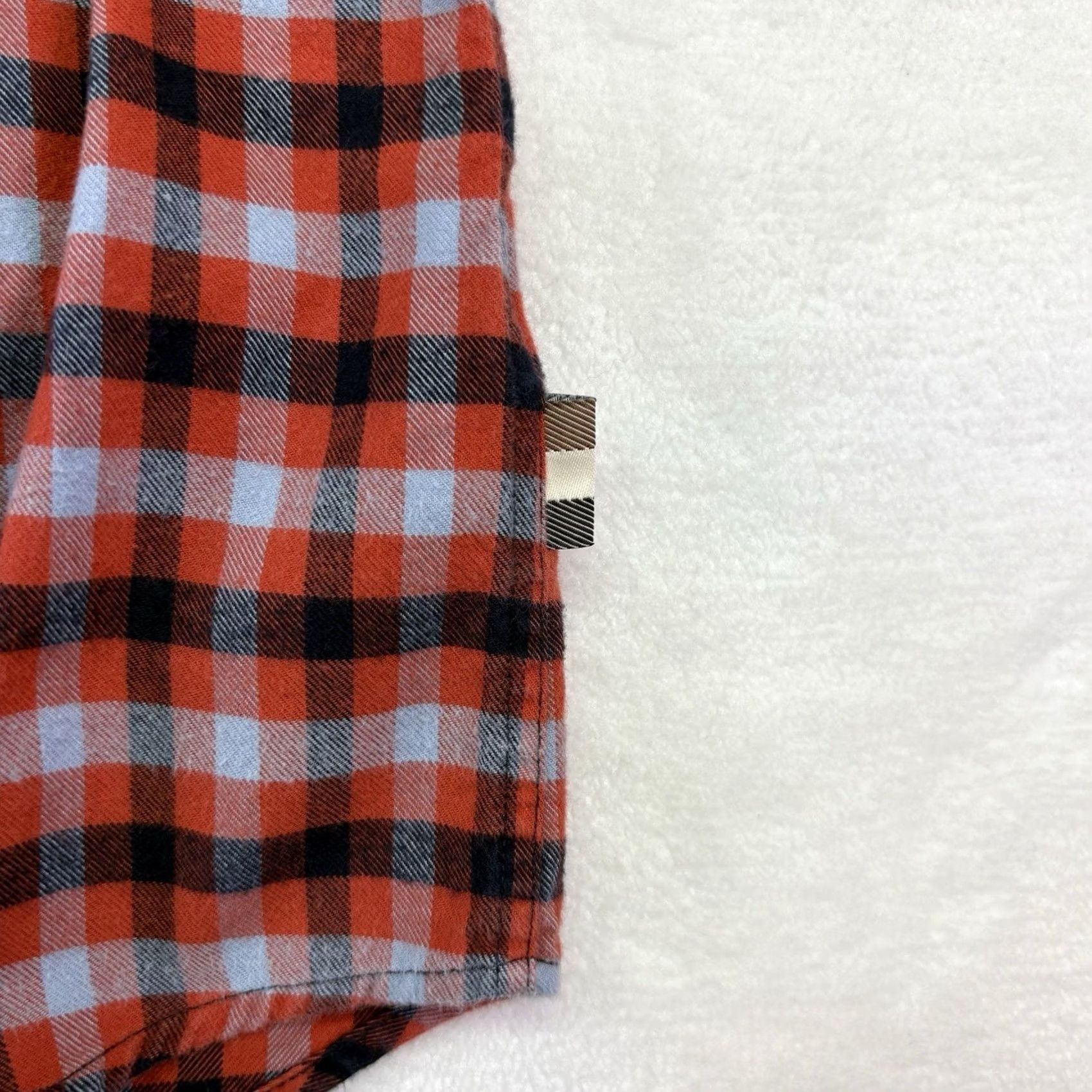 Aquascutum Aquascutum Shirt Mens M Red Navy Flannel Tattersall Plaid Long Sleeve Button Down Size US M / EU 48-50 / 2 - 7 Thumbnail