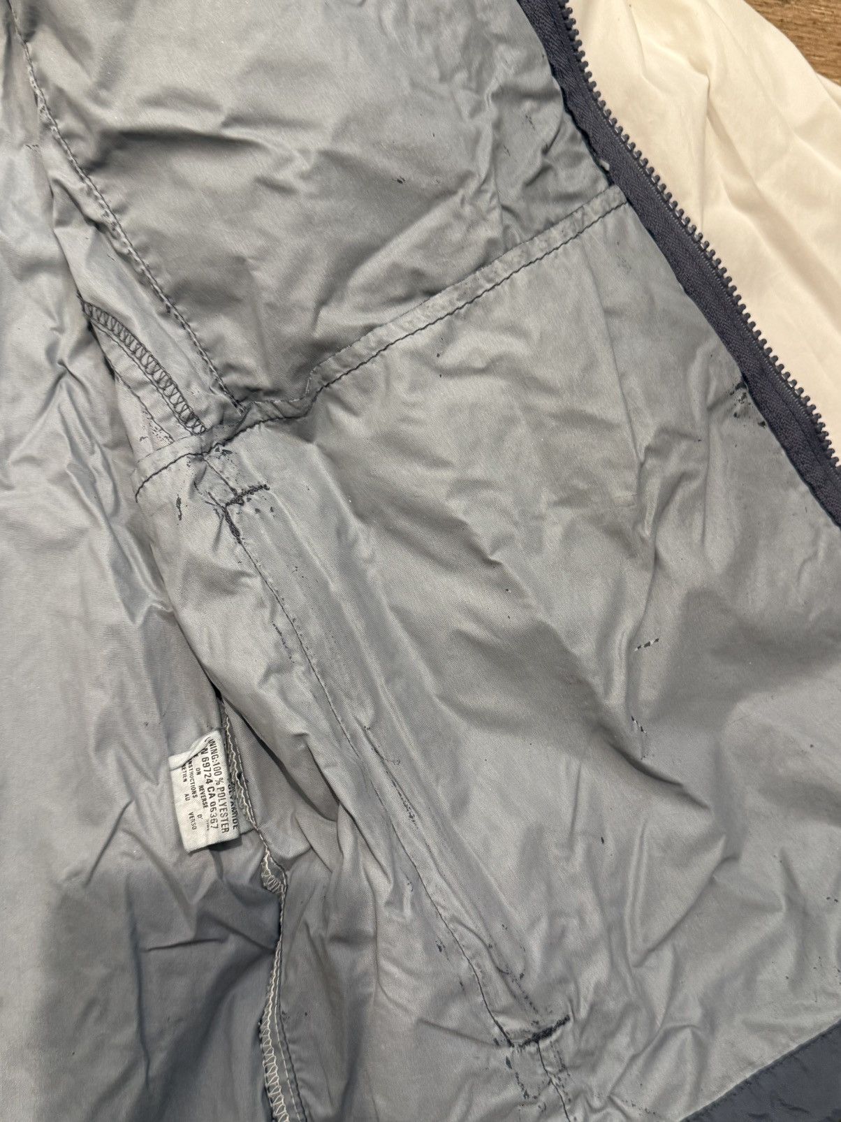 Columbia ***FINAL DROP***RARE 1997 COLUMBIA PACKABLE RAIN JACKET M/L Size US L / EU 52-54 / 3 - 14 Thumbnail