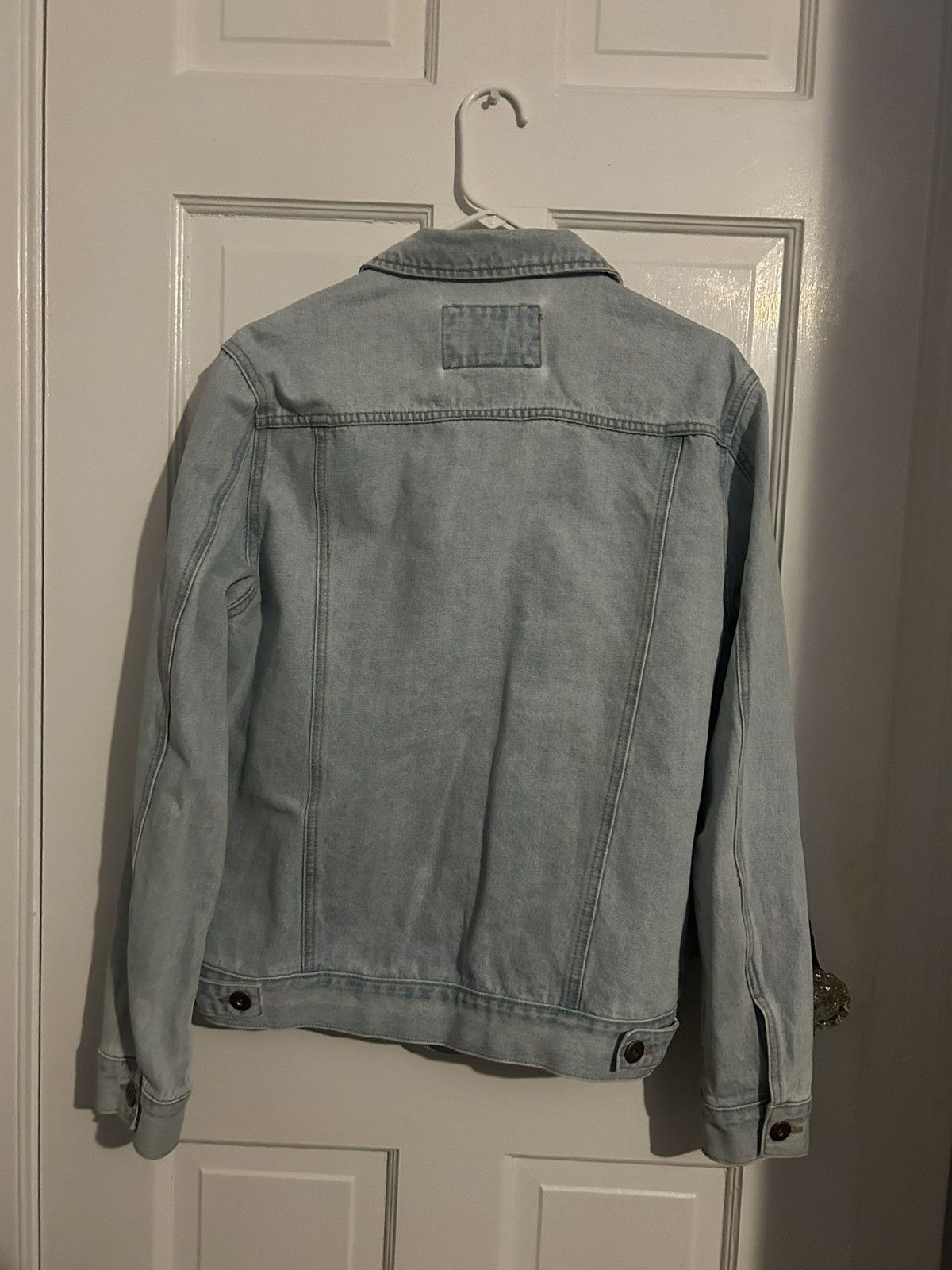 Fashion Nova Light Denim Jacket Size US L / EU 52-54 / 3 - 3 Thumbnail