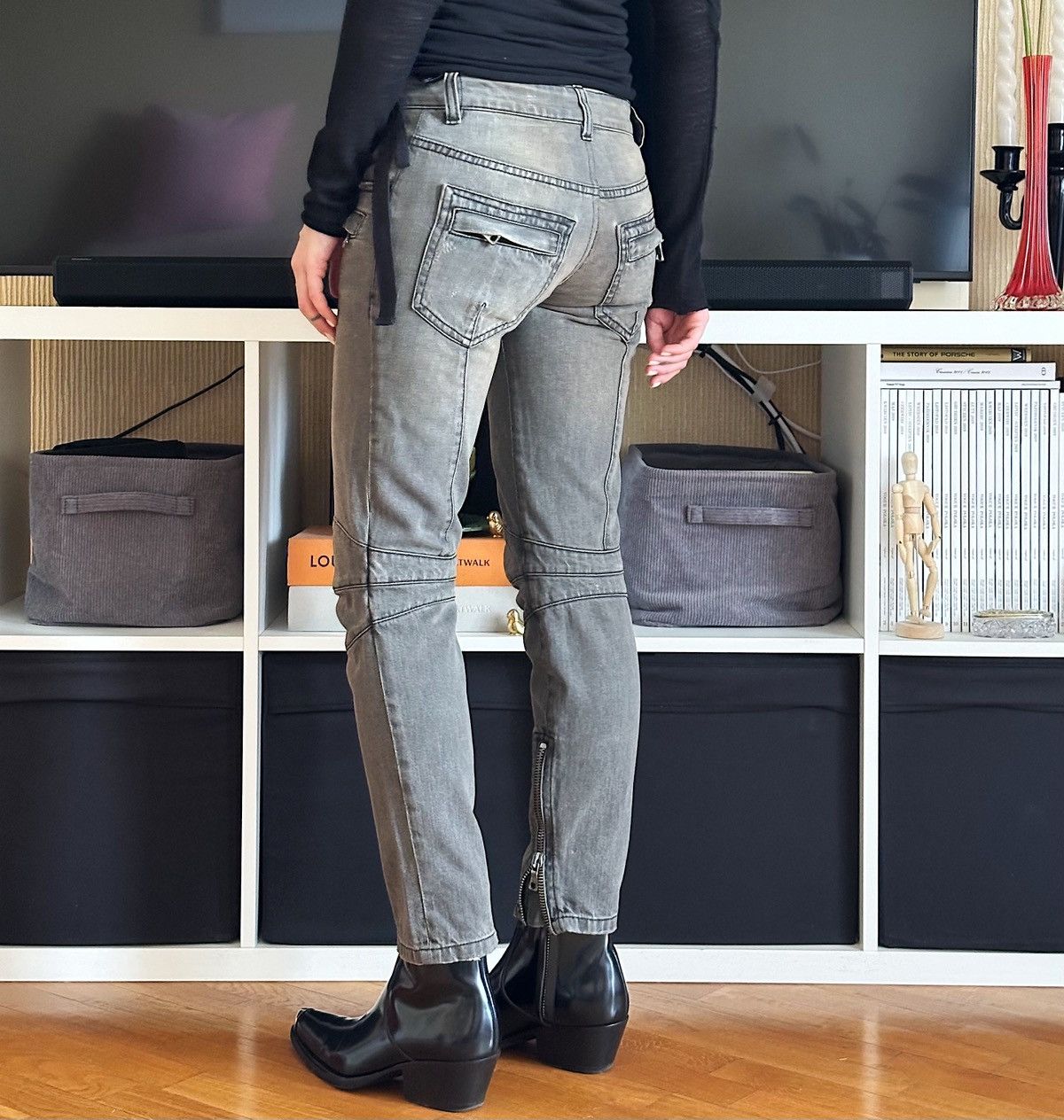 Balmain BALMAIN Decarnin SS 2010 Oil Stained Biker Denim Jeans zip Size 28" / US 6 / IT 42 - 5 Thumbnail