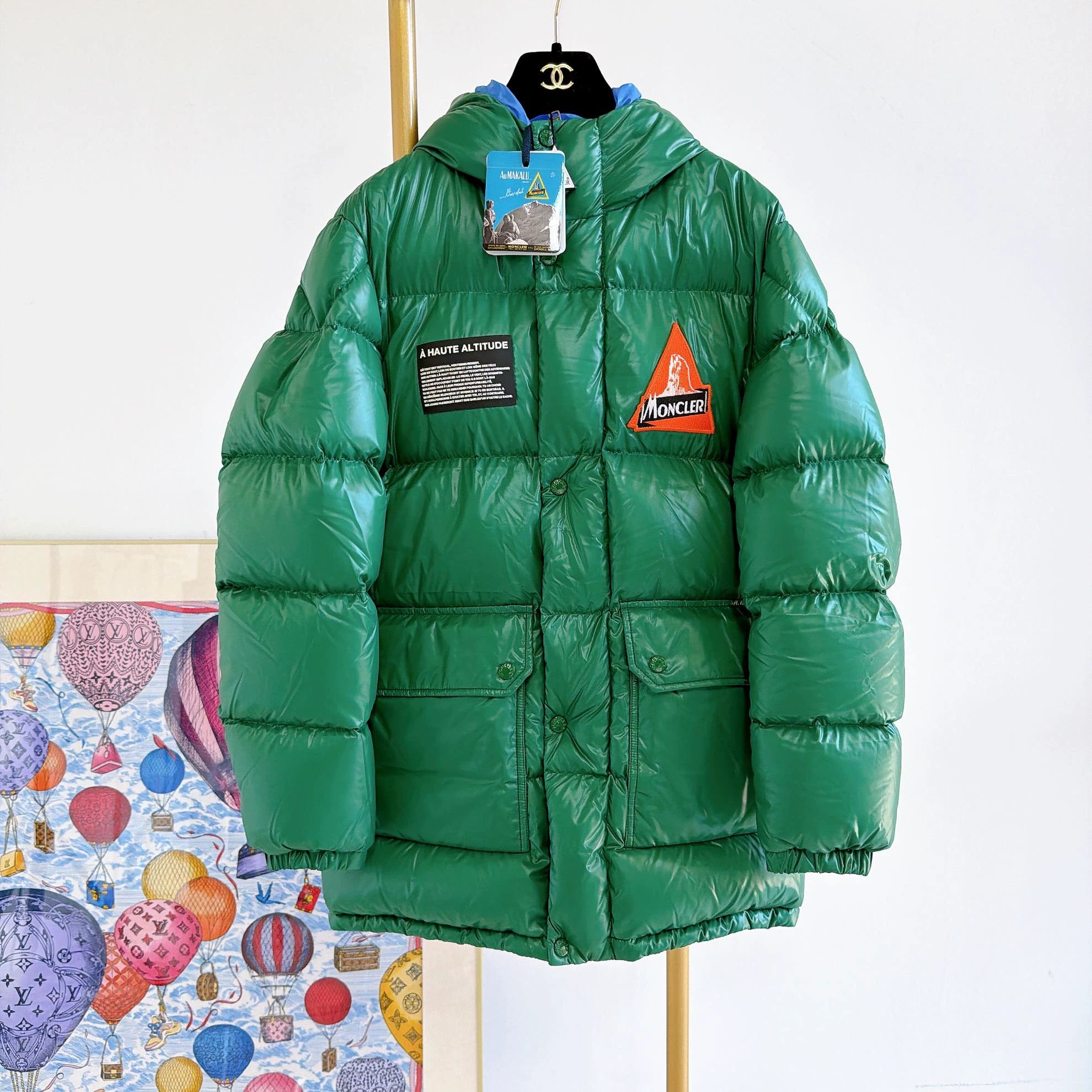 Moncler Moncler green hooded puffer 14A new with tags 0076 Size XL / US 12-14 / IT 48-50 - 1 Thumbnail