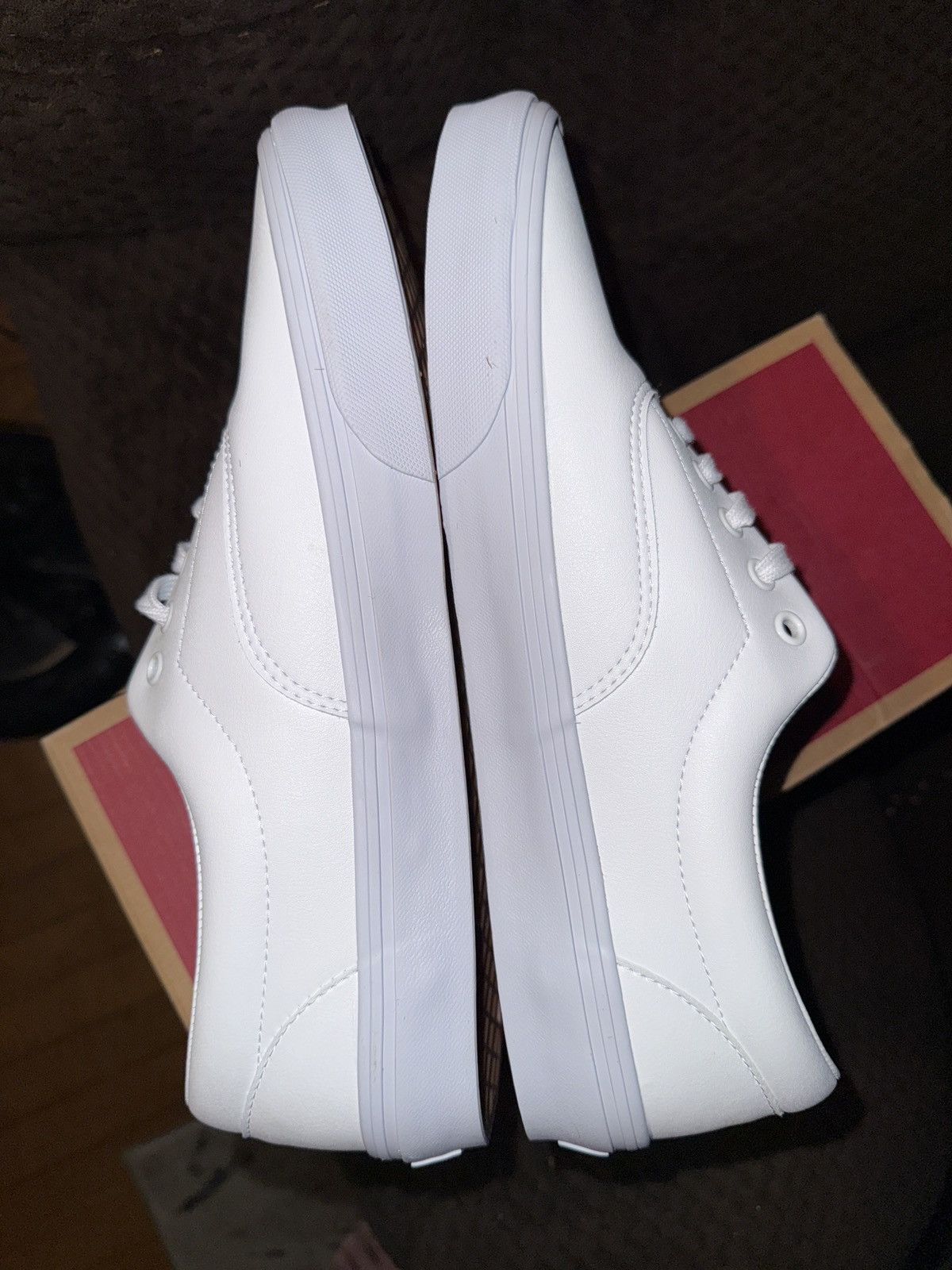 Vans Vans Era Classic Tumble “True White” Leather NEW w/ BOX 11.5 Size US 11.5 / EU 44-45 - 9 Thumbnail