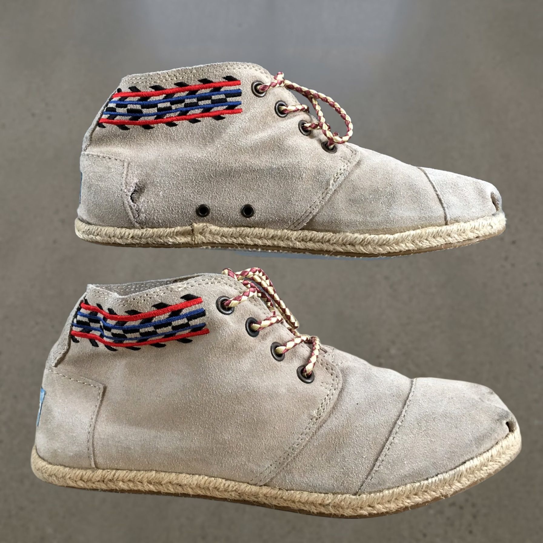 Toms Toms Boots Womens 8 Espadrille Flats Lace Up Desert Chukka 311211 Brown Suede Size US 8 / IT 38 - 1 Thumbnail
