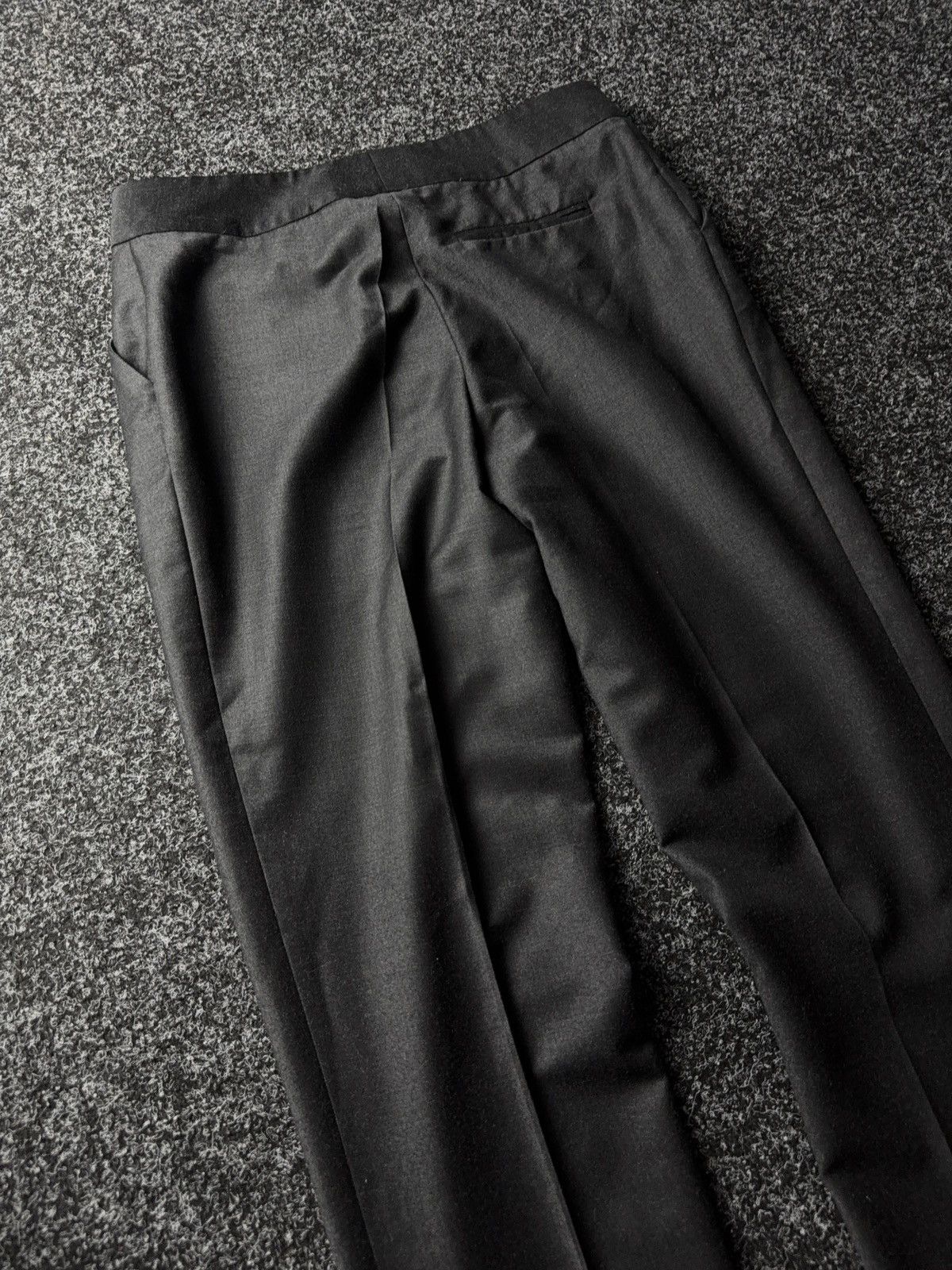 Salvatore Ferragamo Rare Salvatore Ferragamo Wool Pleated Trousers Made in Italy Size 30" / US 8 / IT 44 - 10 Thumbnail