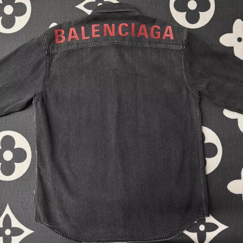 Balenciaga Balenciaga size 39 Long sleeve denim shirt with scarlet le Size US XS / EU 42 / 0 - 3 Thumbnail