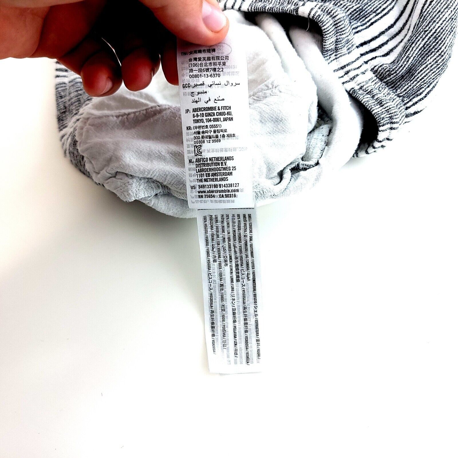 Hollister Hollister Medium Gray White Striped Draw String Hot Pants Sh Size 27" / US 4 / IT 40 - 6 Thumbnail