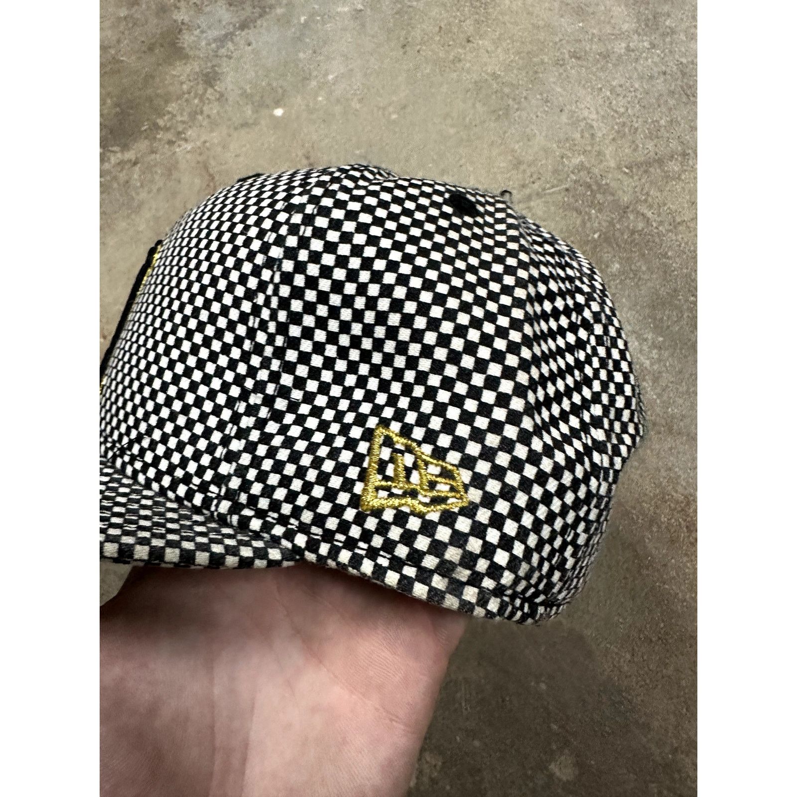 New Era Supreme Yankees Cap Black White Checkered New 7 3/8 Size ONE SIZE - 2 Thumbnail