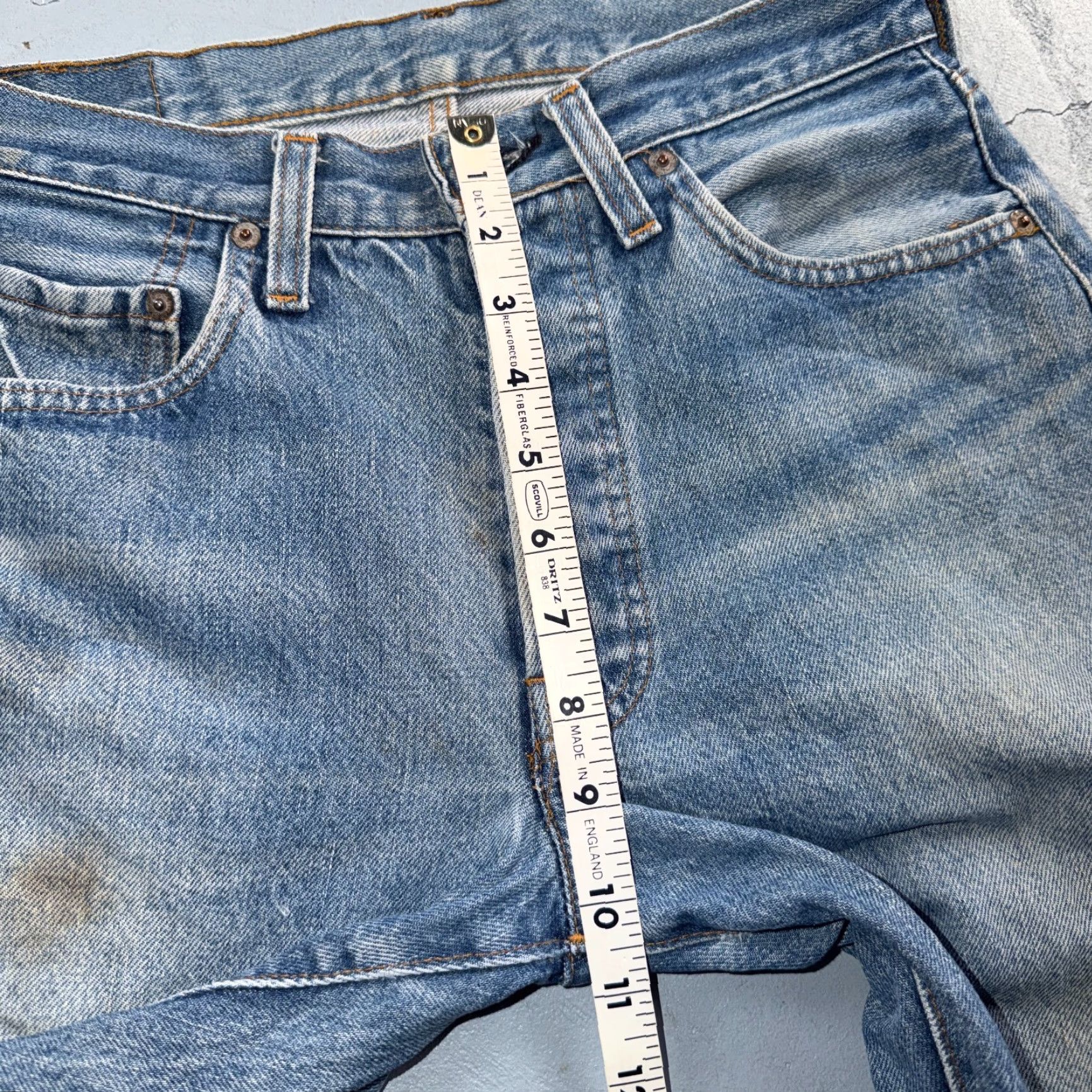 Levi's VINTAGE Levi's 501 Jeans Classic Straight Light Wash 30x34 USA 80s 90s Distressed Button Fly Mens Regular Denim Blue Jeans Size US 30 / EU 46 - 7 Thumbnail