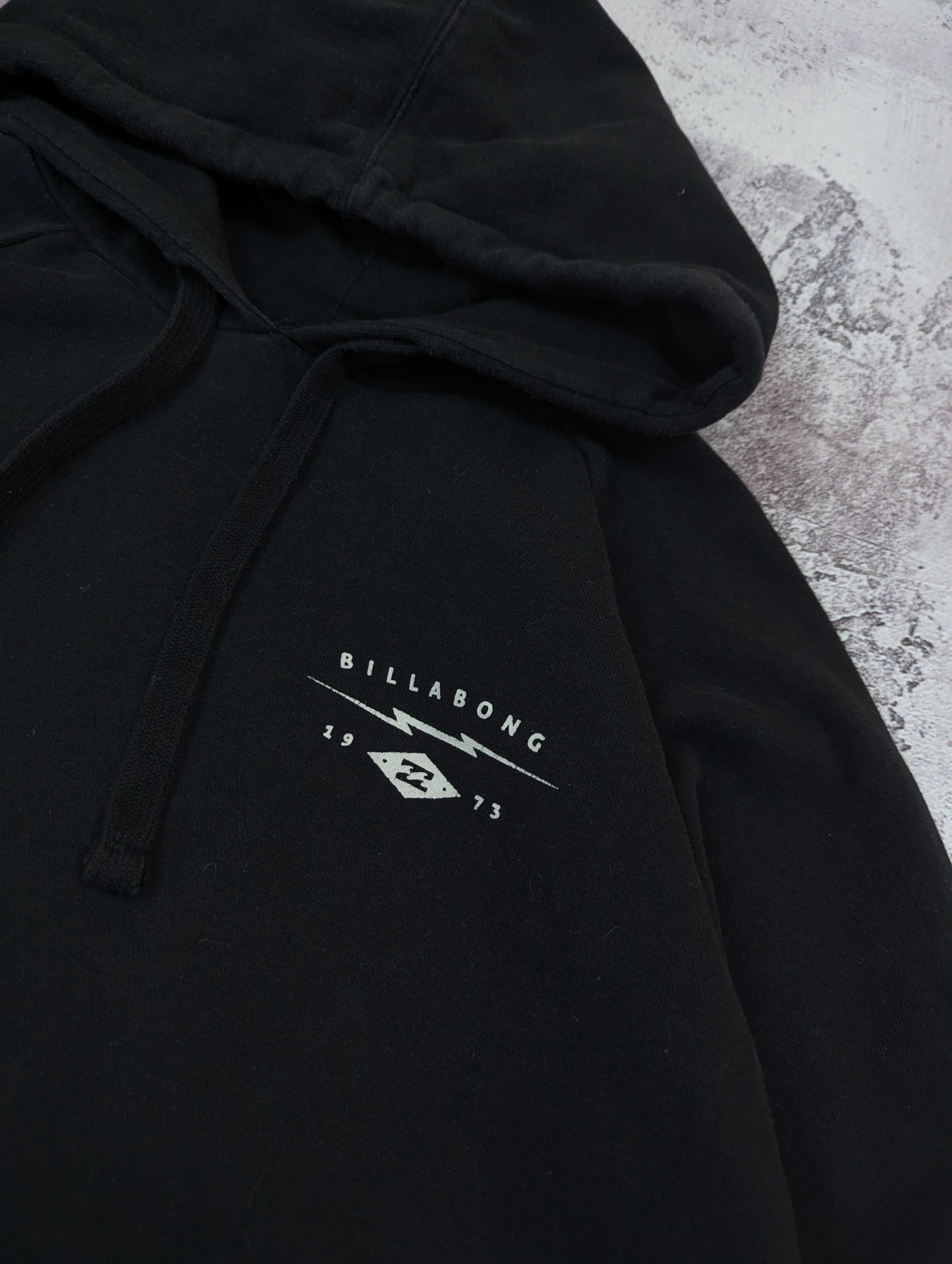 Billabong Billabong Hoodie Black Logo Surf Skate Size L Vintage Size US L / EU 52-54 / 3 - 19 Thumbnail