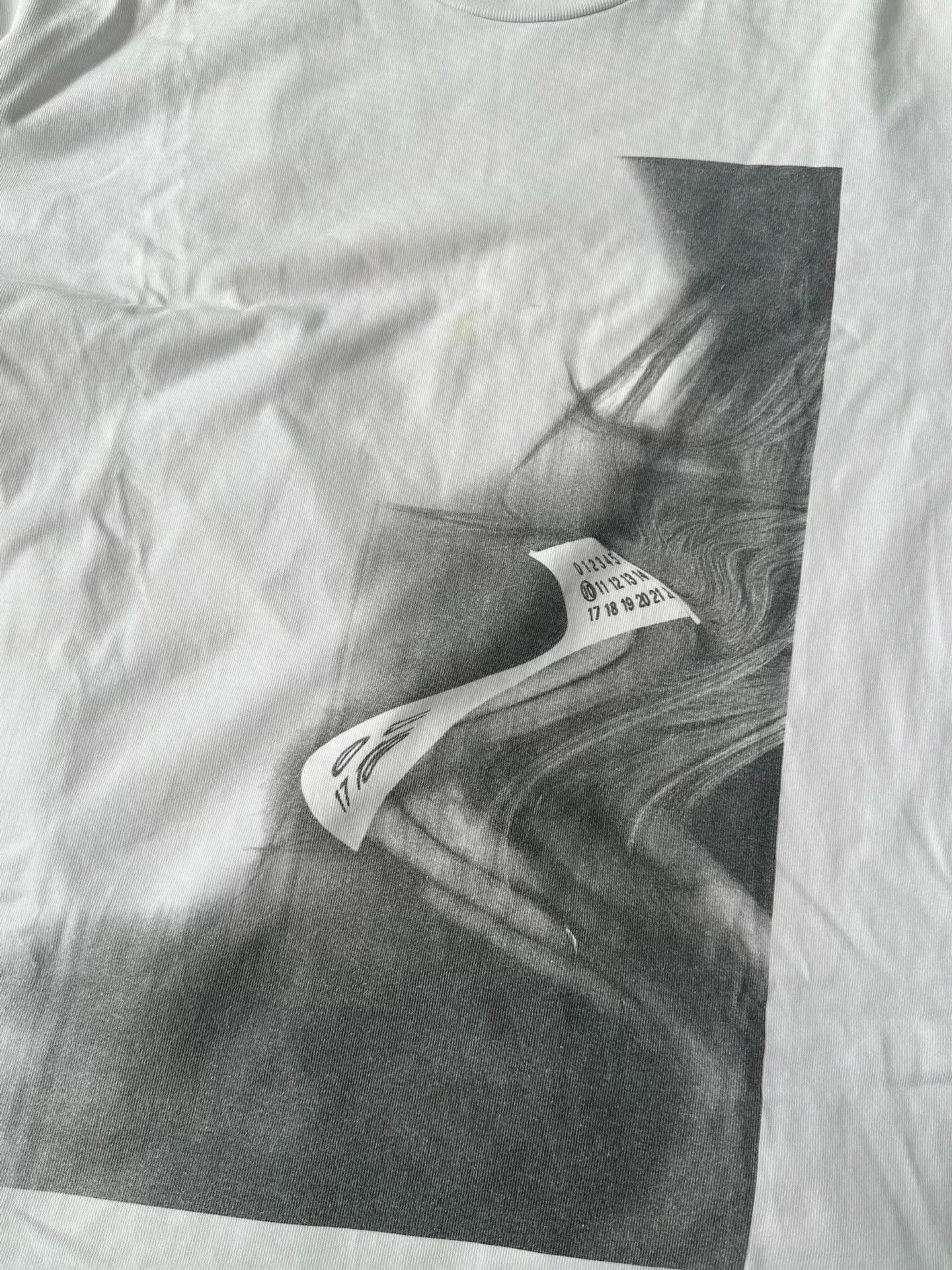 Maison Margiela Maison Margiela Reversed Short Sleeve Size US M / EU 48-50 / 2 - 2 Thumbnail