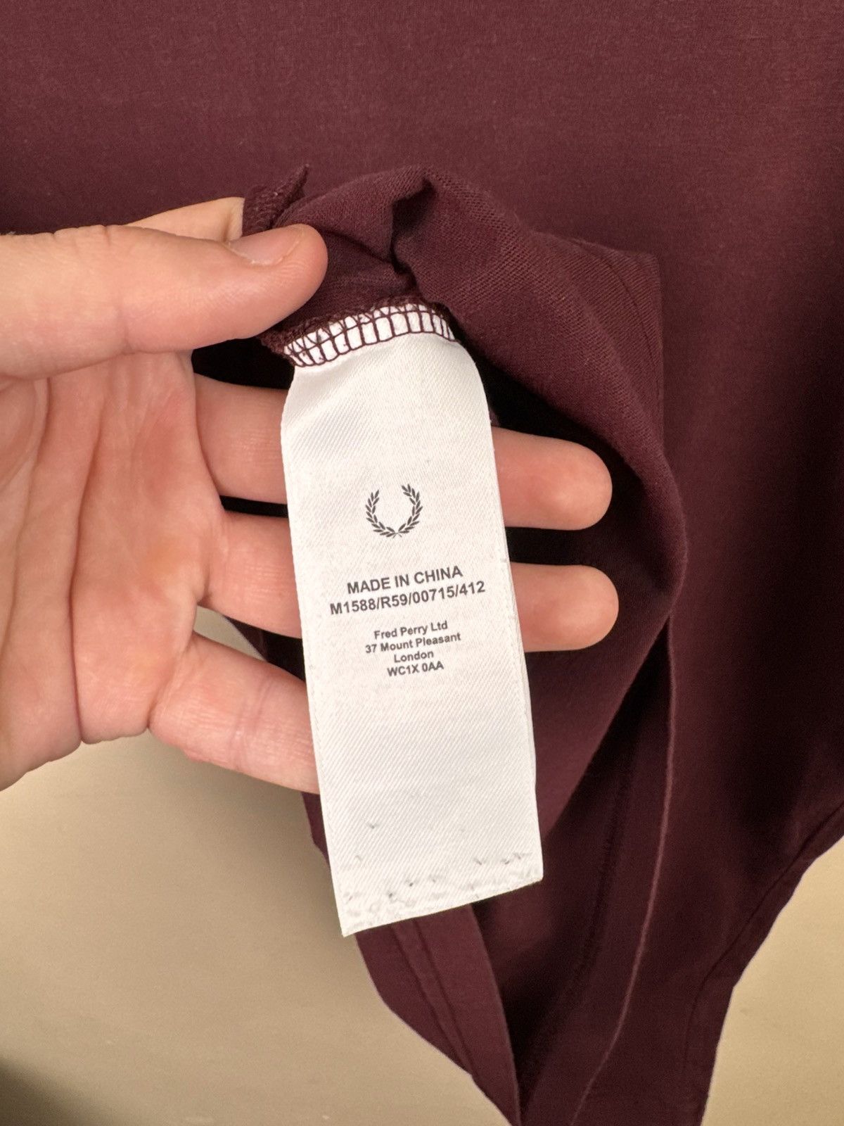 Fred Perry Fred Perry T shirt Burgundy Casual Street L Hype Rare Size US L / EU 52-54 / 3 - 11 Thumbnail