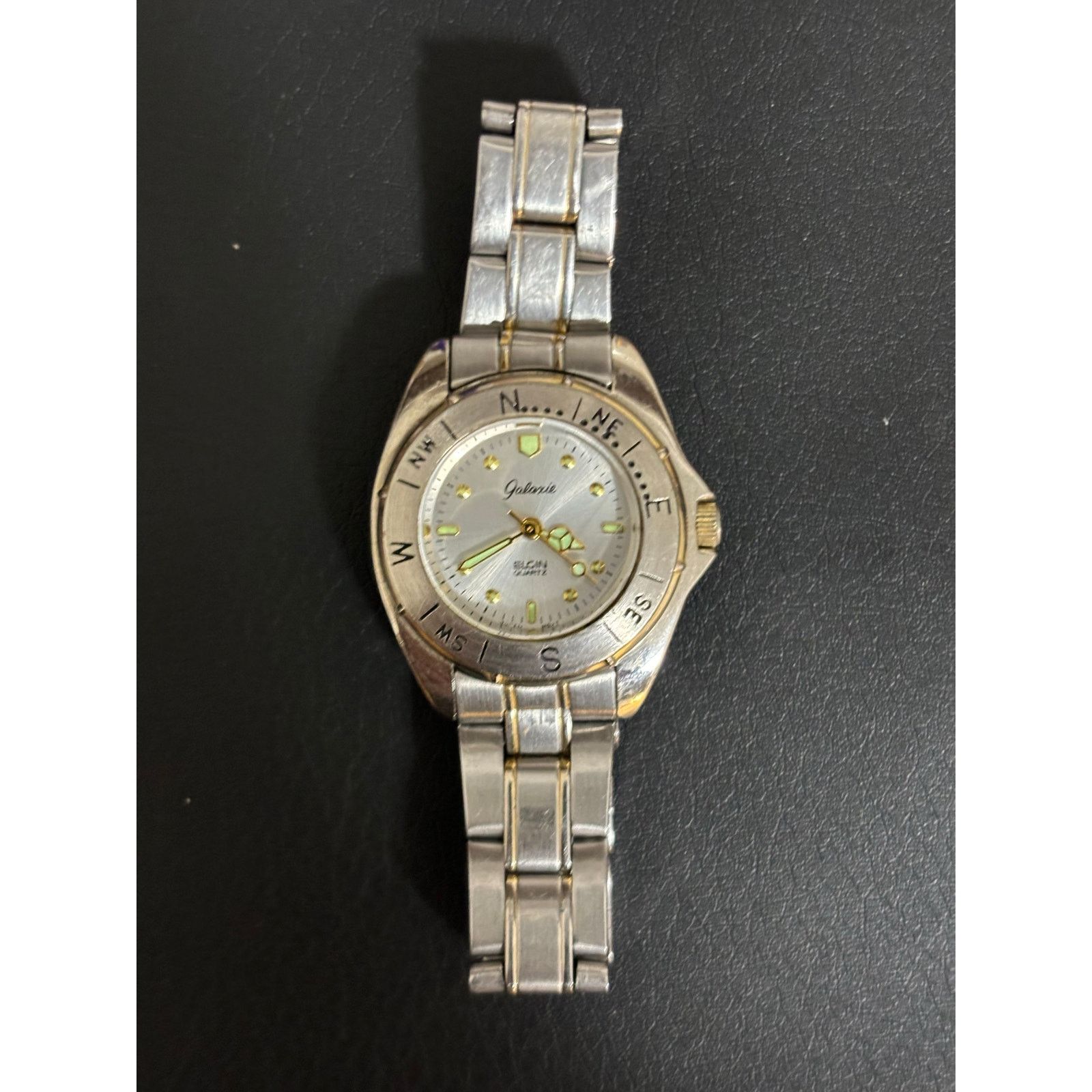 Elgin National Watch Company Vintage Galaxy By Elgin 2-Tone Womens Watch. New Battery. Size ONE SIZE - 4 Thumbnail