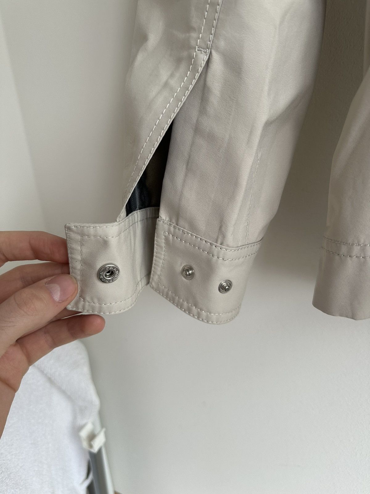 Prada Vintage Prada Gore-Tex Women's White Bomber Biker Jacket 44 Size M / US 6-8 / IT 42-44 - 8 Thumbnail