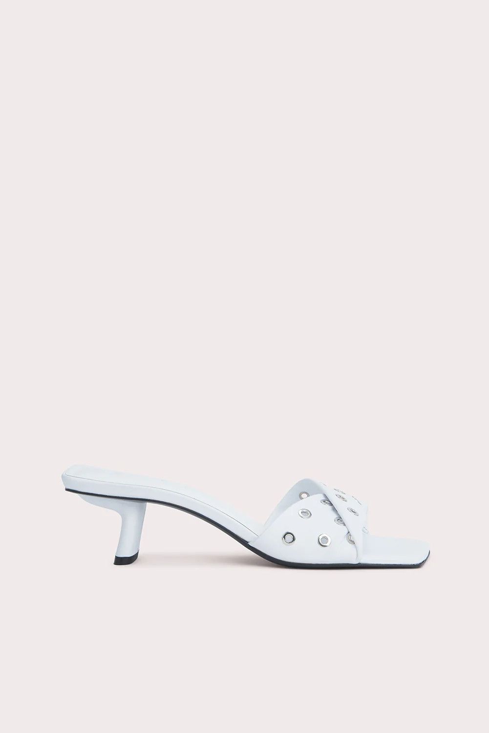 o1mle0824 Rocco Nappa Leather and Eyelets in White