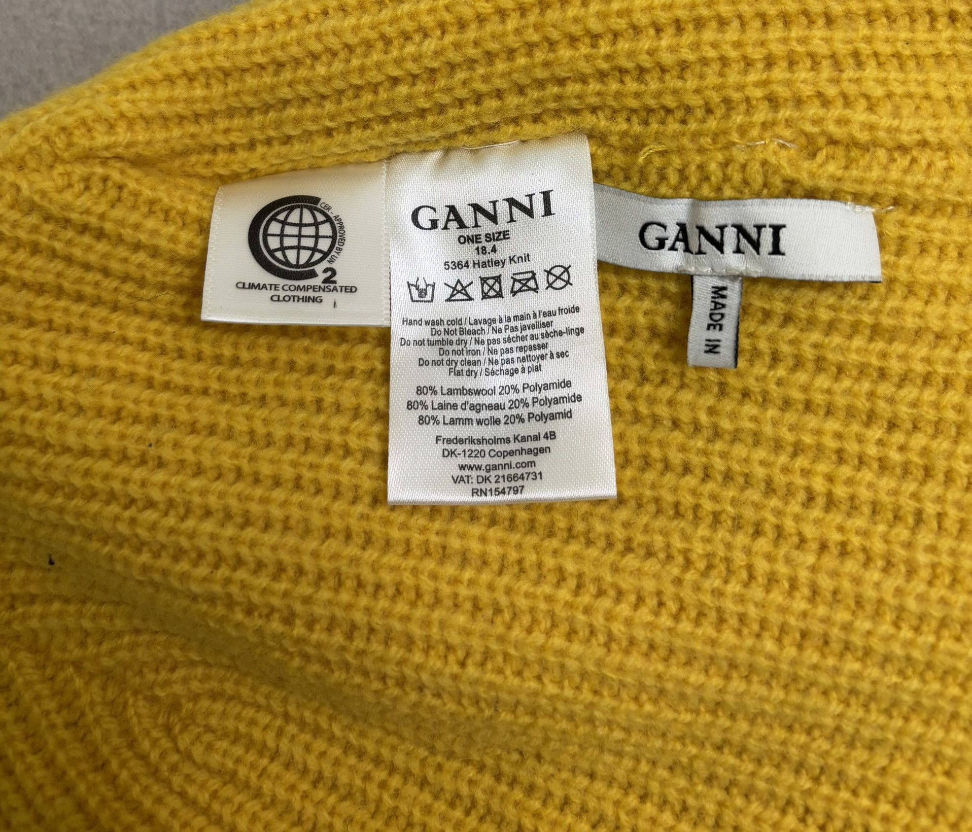 Gianni Valentino Ganni winter hat size Universal Size ONE SIZE - 6 Thumbnail