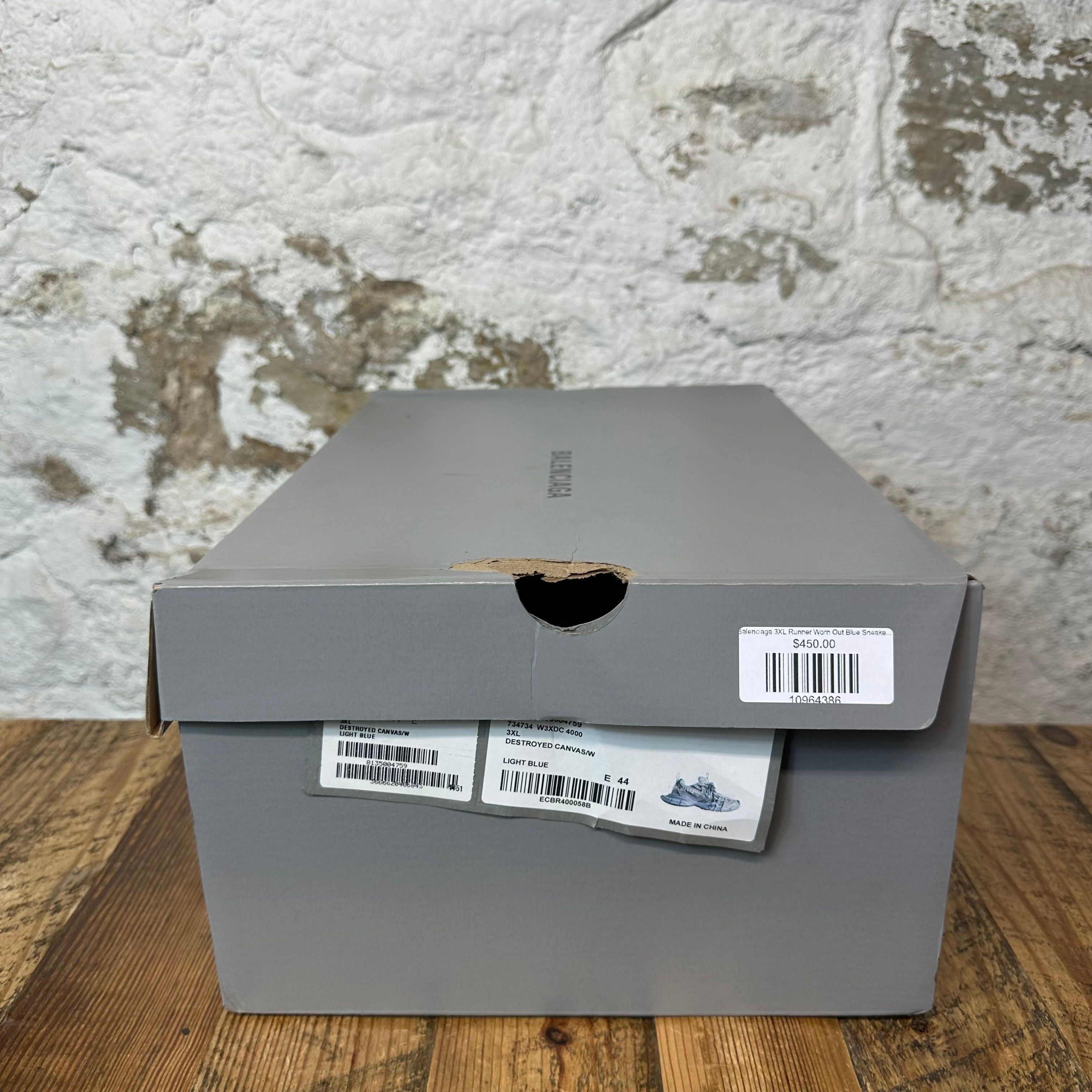 Balenciaga Balenciaga 3XL Runner Worn Out Blue Sneaker Sz 11 (44) Size US 11 / EU 44 - 8 Thumbnail