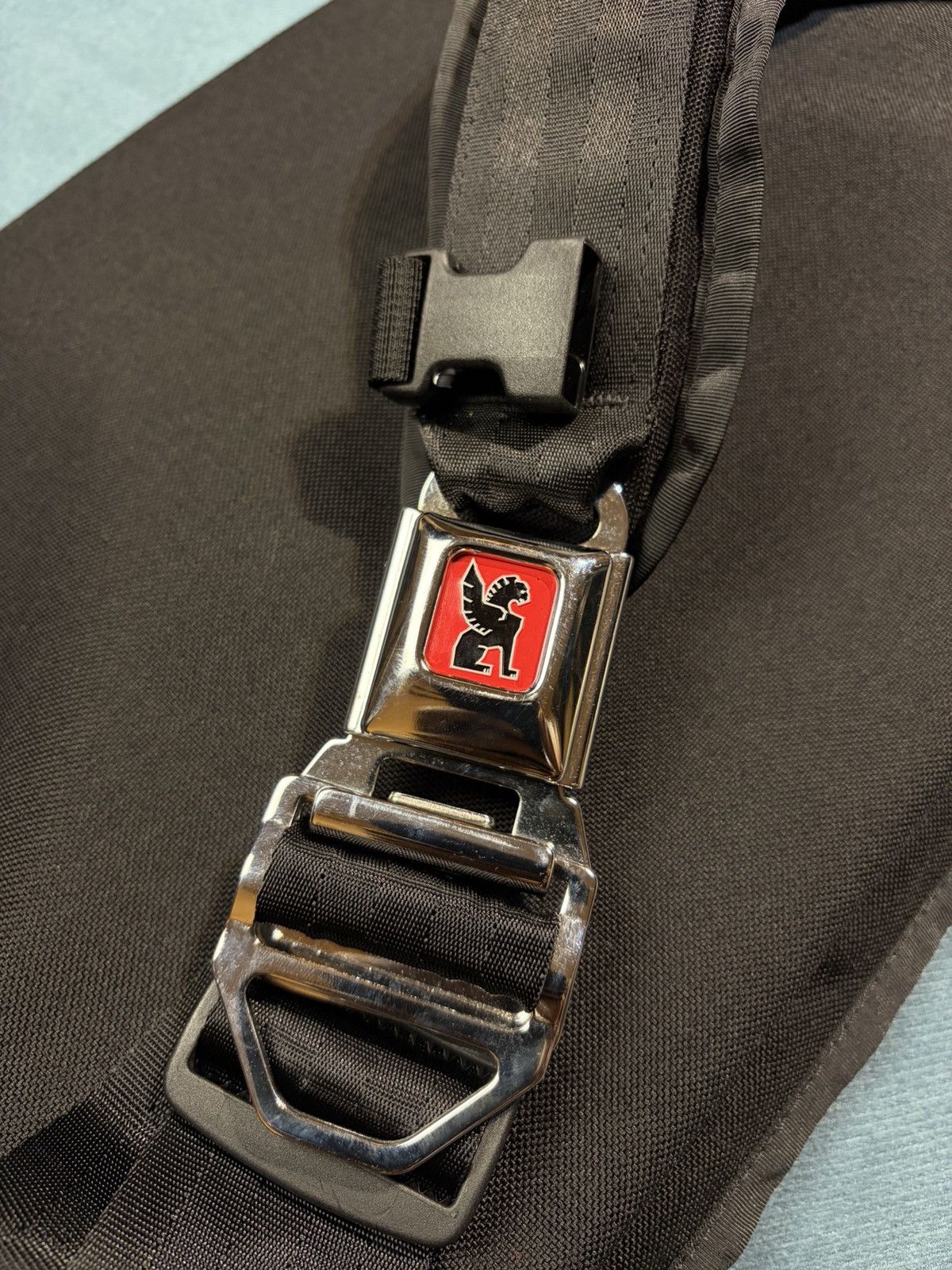 Chrome Industries Chrome Industries Steel Buckle Messenger Nylon Bag Size ONE SIZE - 6 Thumbnail