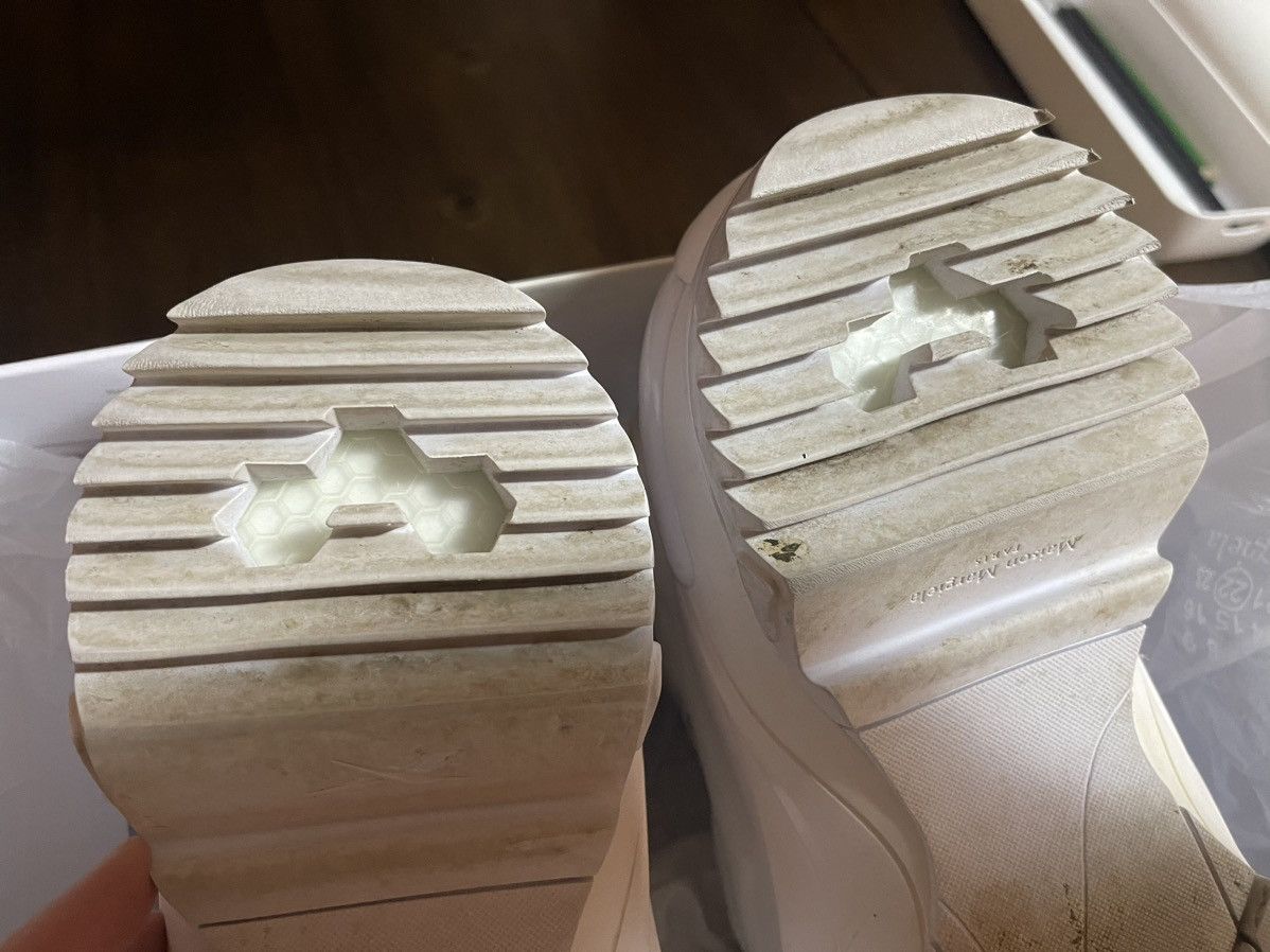 Maison Margiela × Reebok MAISON MARGIELA X REEBOK INSTAPUMP FURY TABI PUMP WHITE Size US 10.5 / EU 43-44 - 11 Thumbnail