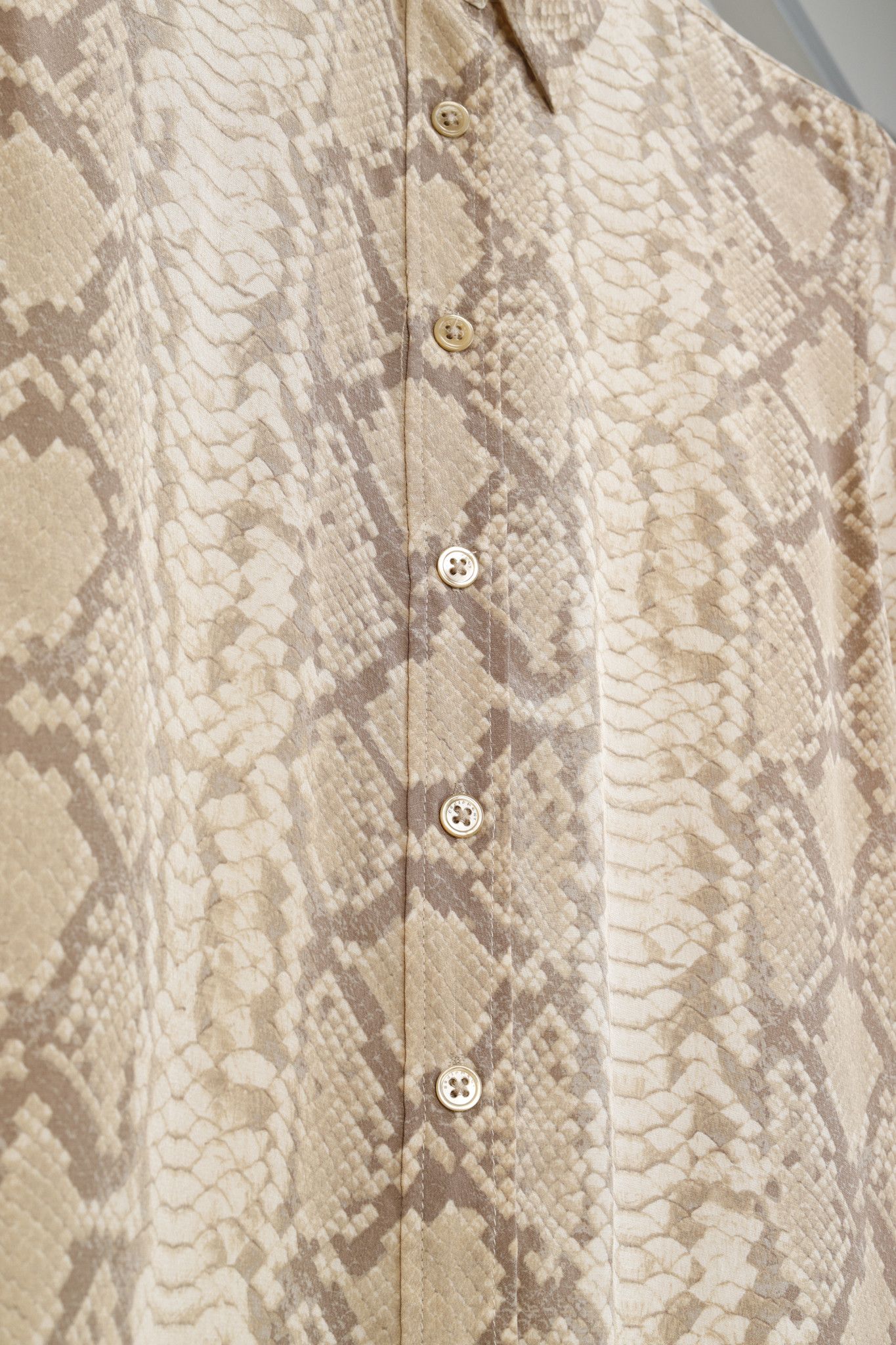 Equipment Equipment Lucida Sand Snake Khaki Long-Sleeve Shift Dress Size XS / US 0-2 / IT 36-38 - 8 Thumbnail