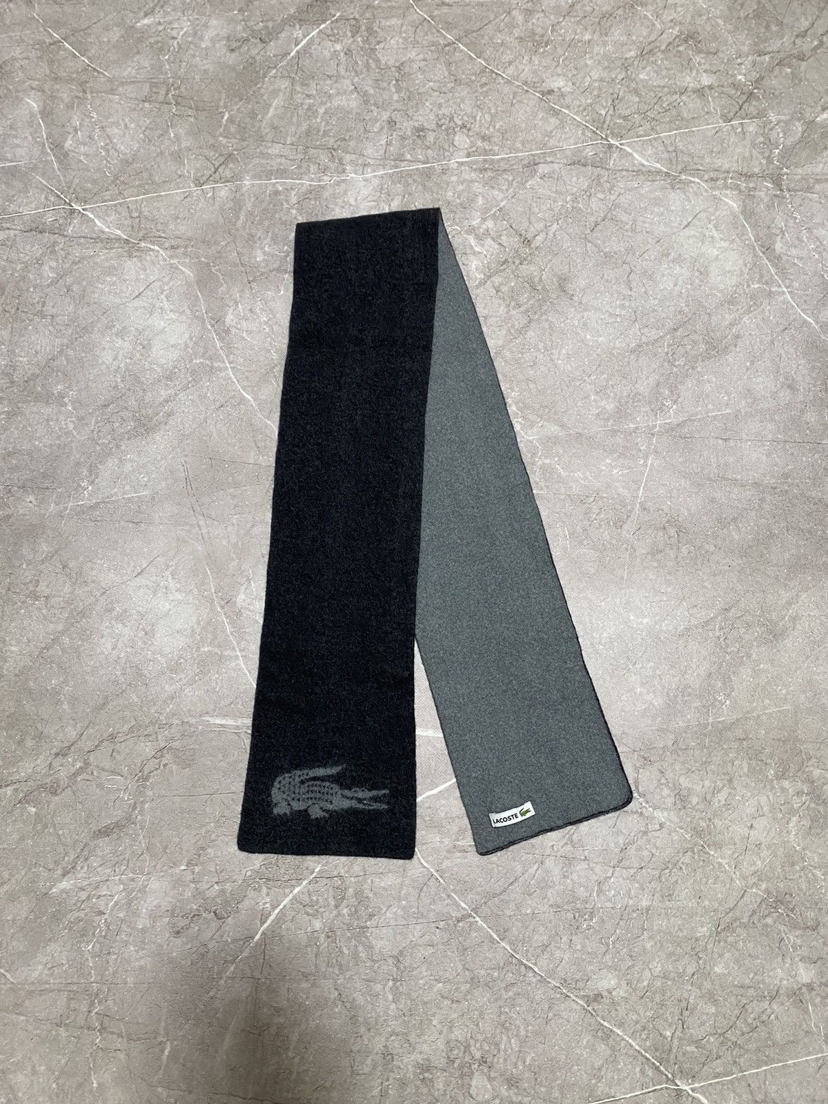 Lacoste Vintage Y2K Lacoste Two Sides Scarf Black/Gray OS Size ONE SIZE - 1 Thumbnail
