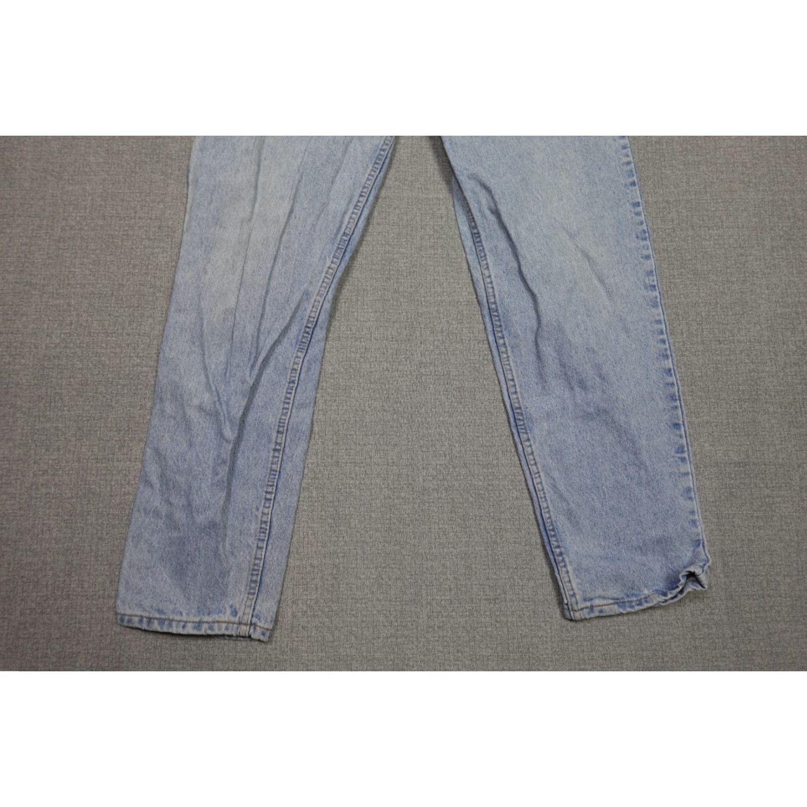 Levi's VINTAGE Levi's 550 Jeans Mens 36x32 Blue Relaxed Fit Light Wash Western Cowboy Jeans Size US 36 / EU 52 - 3 Thumbnail