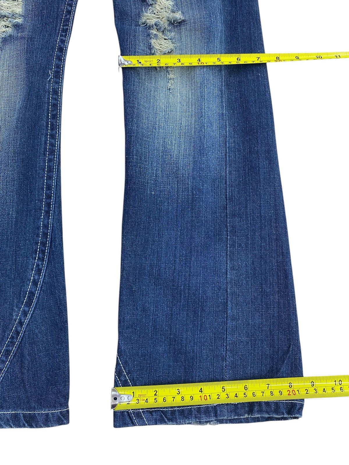 Japanese Brand Japanese Brand Faded Wash Ripped Style Flare Jeans Size US 30 / EU 46 - 8 Thumbnail