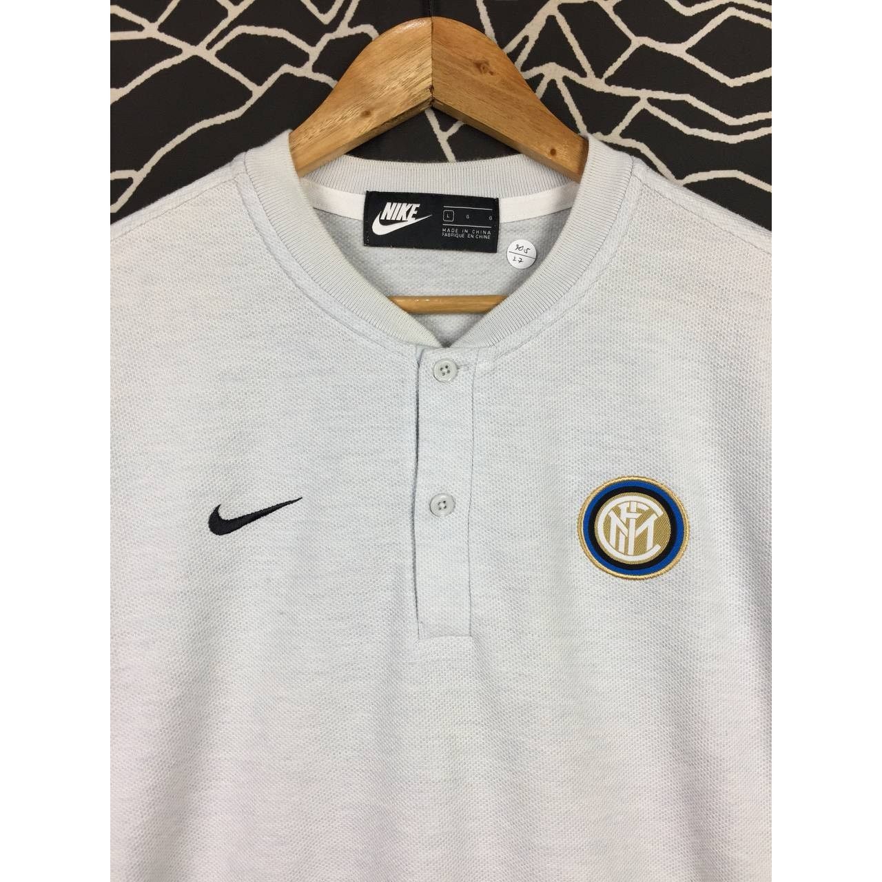 Nike Nike Inter Milan Henley Neck Sportswear Tee Size US L / EU 52-54 / 3 - 3 Thumbnail