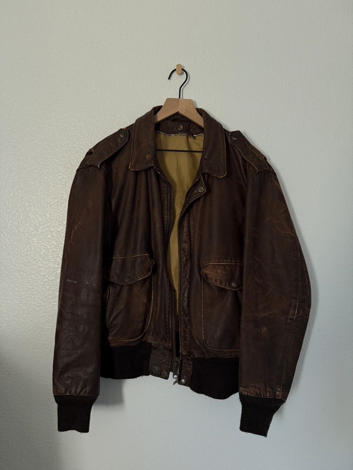 Vintage vintage leather jacket Size US L / EU 52-54 / 3 - 1 Thumbnail