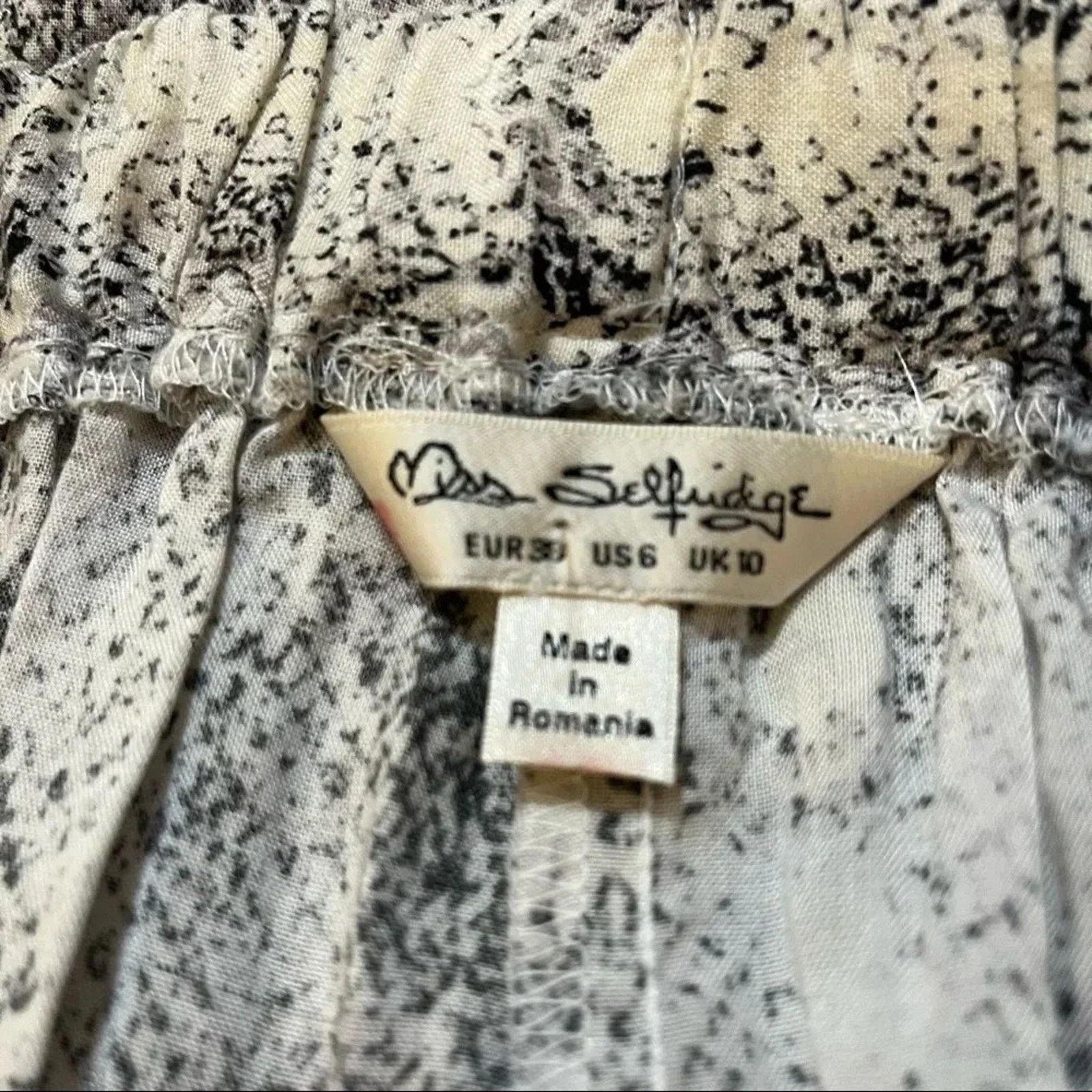 Other Miss Selfridge Pleated Soft Pants Snake Skin Women’s Size 6 Size 28" / US 6 / IT 42 - 2 Thumbnail