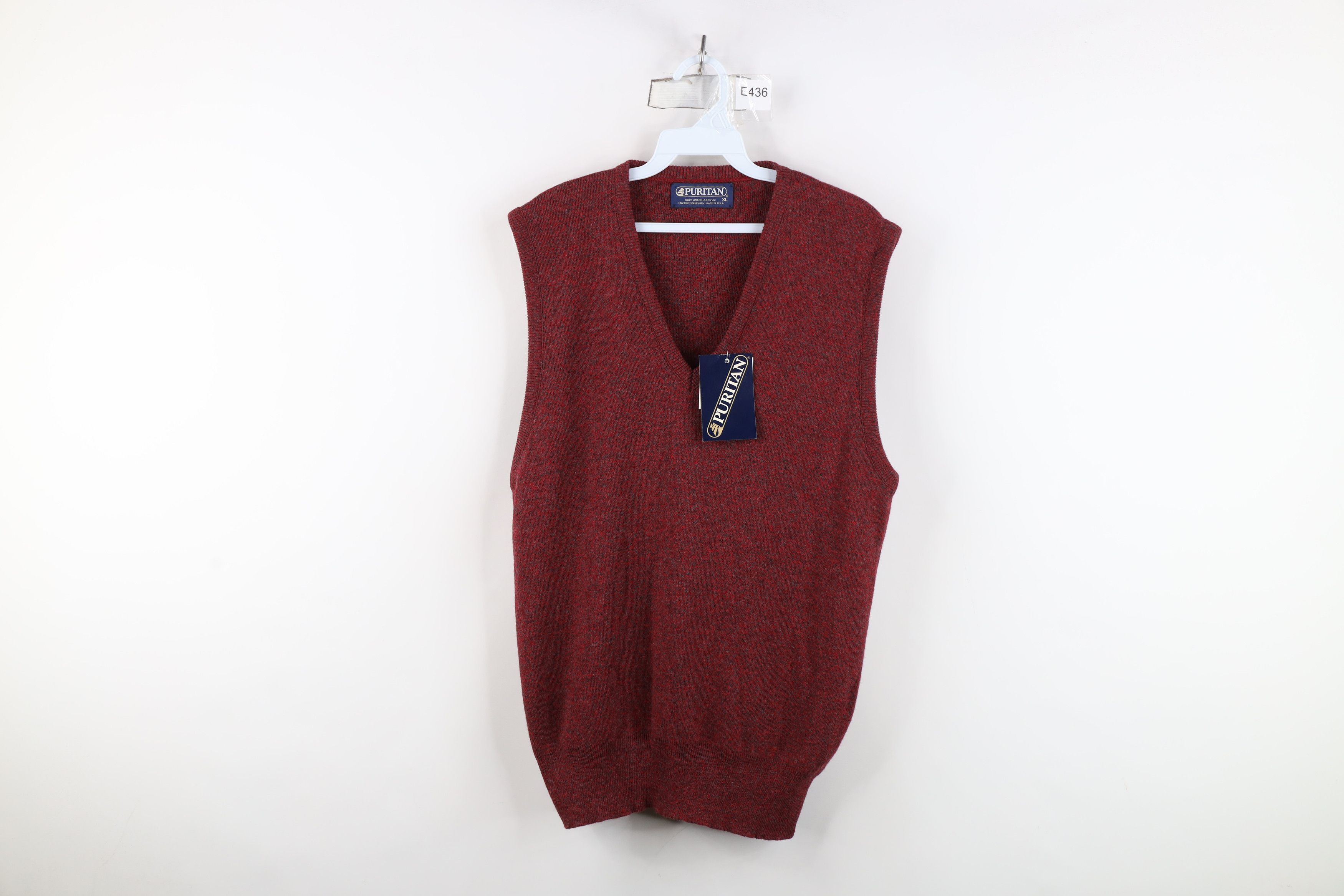Vintage Deadstock Vintage 70s Streetwear V-Neck Sweater Vest Red USA Size US XL / EU 56 / 4 - 1 Thumbnail