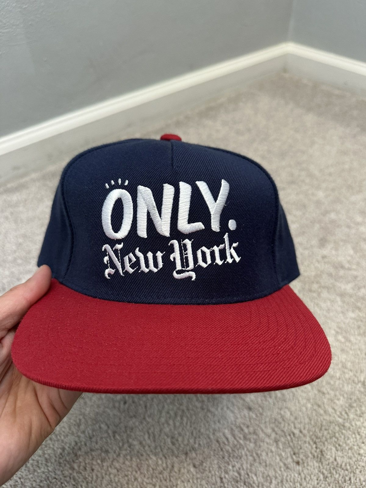 Only NY Lot of 8 ONLY NY SnapBack hat collection Adjustable vintage Size ONE SIZE - 16 Thumbnail
