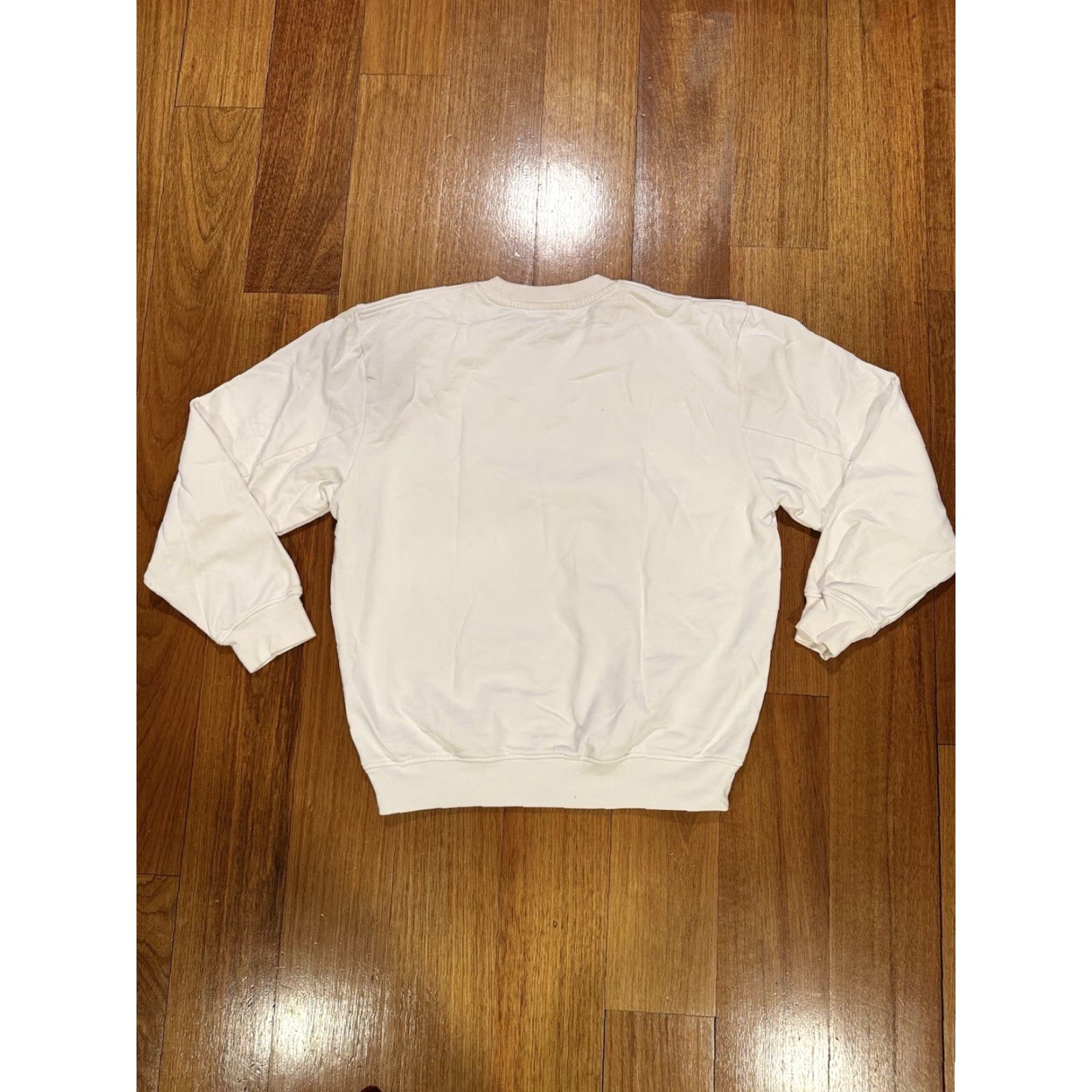 Alexander McQueen Alexander McQueen MCQ Gold Logo Crewneck Sweatshirt White Size M Mens Knit Cotton Regular Graphic Print Logo Pullover Crew Neck Long Sleeve Size US M / EU 48-50 / 2 - 4 Thumbnail