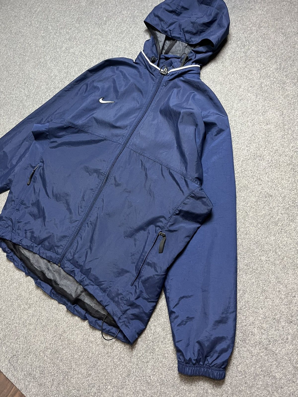 Nike × Vintage Vintage Nike 90’s light jacket Size US L / EU 52-54 / 3 - 3 Thumbnail