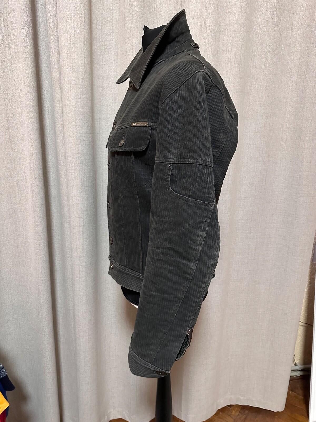 Dolce & Gabbana AW2003 Dolce & Gabbana Grey Corduroy Buttoned Jacket Sz M Size US M / EU 48-50 / 2 - 8 Thumbnail