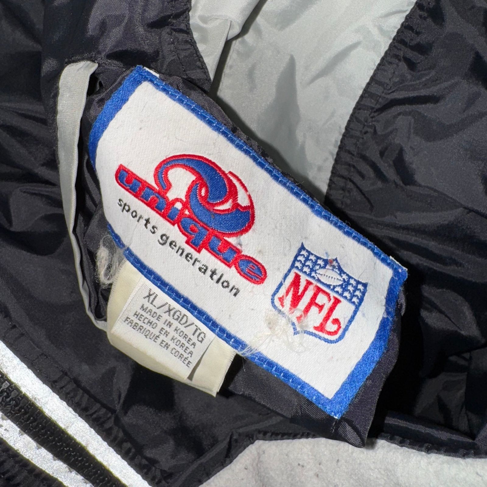 NFL Vintage Y2K Oakland Raiders reversible zip up puffer jacket Size US XL / EU 56 / 4 - 5 Thumbnail
