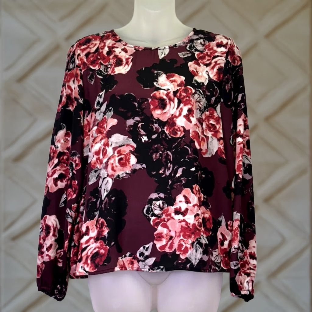 Vintage Philosophy Blouse XS Long Sleeve Round Neck Back Button Shirred Cuffs Solid Burgundy Floral 100% Polyester Women’s Shirt Casual Workwear Size XS / US 0-2 / IT 36-38 - 1 Thumbnail