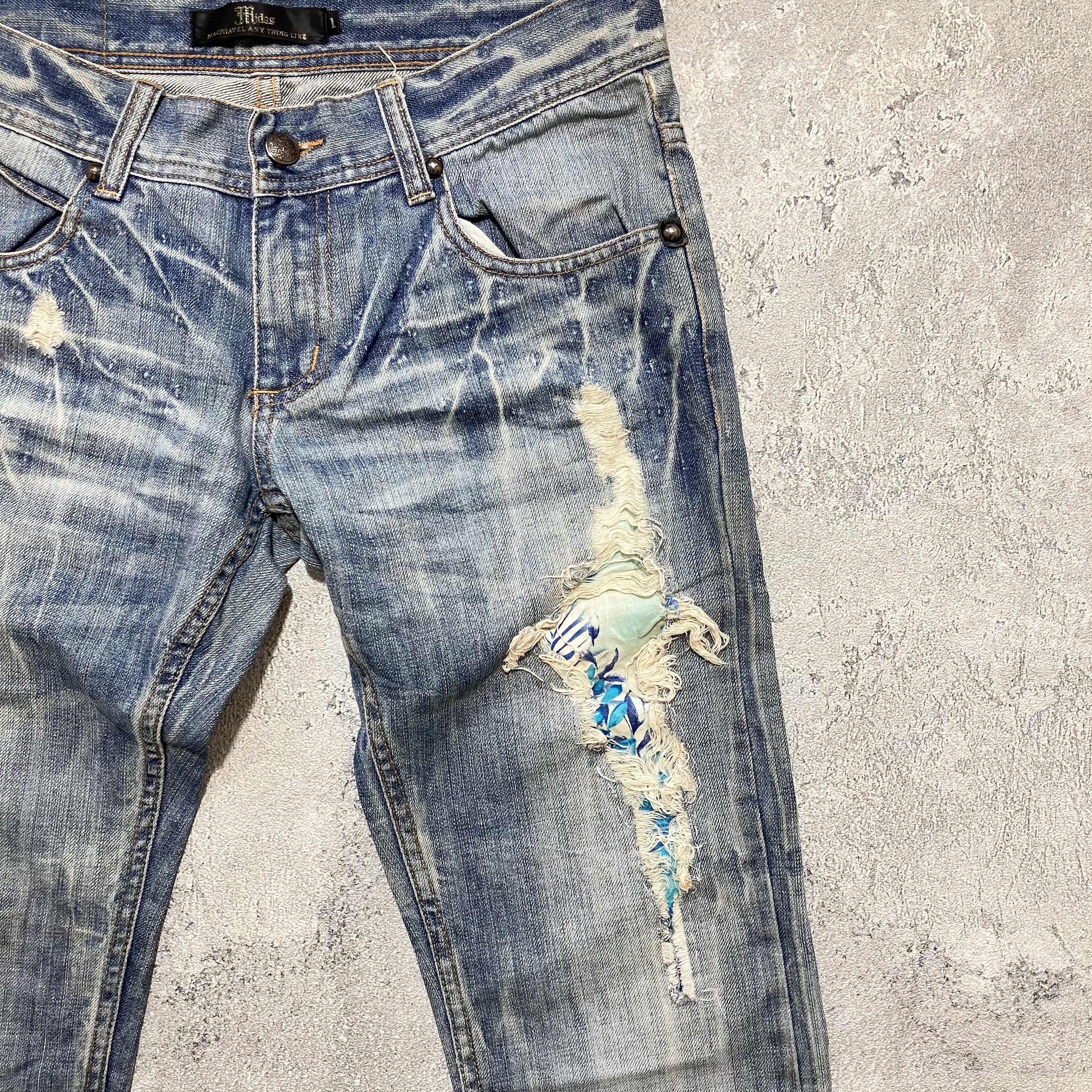 If Six Was Nine Midas mudwash honeycomb distressed jeans Size US 31 - 6 Thumbnail