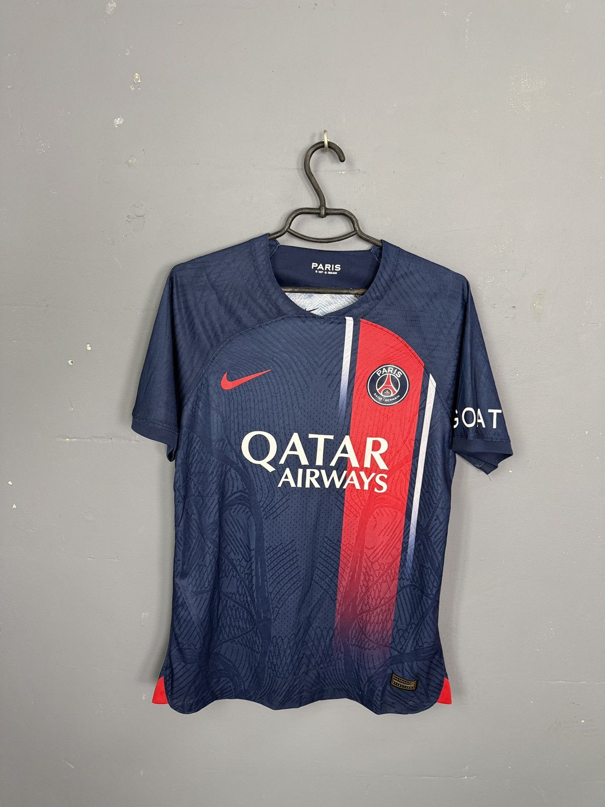 Jordan Brand Nike PSG Jersey 2023/24 Medium Player Authentic Size US L / EU 52-54 / 3 - 1 Thumbnail
