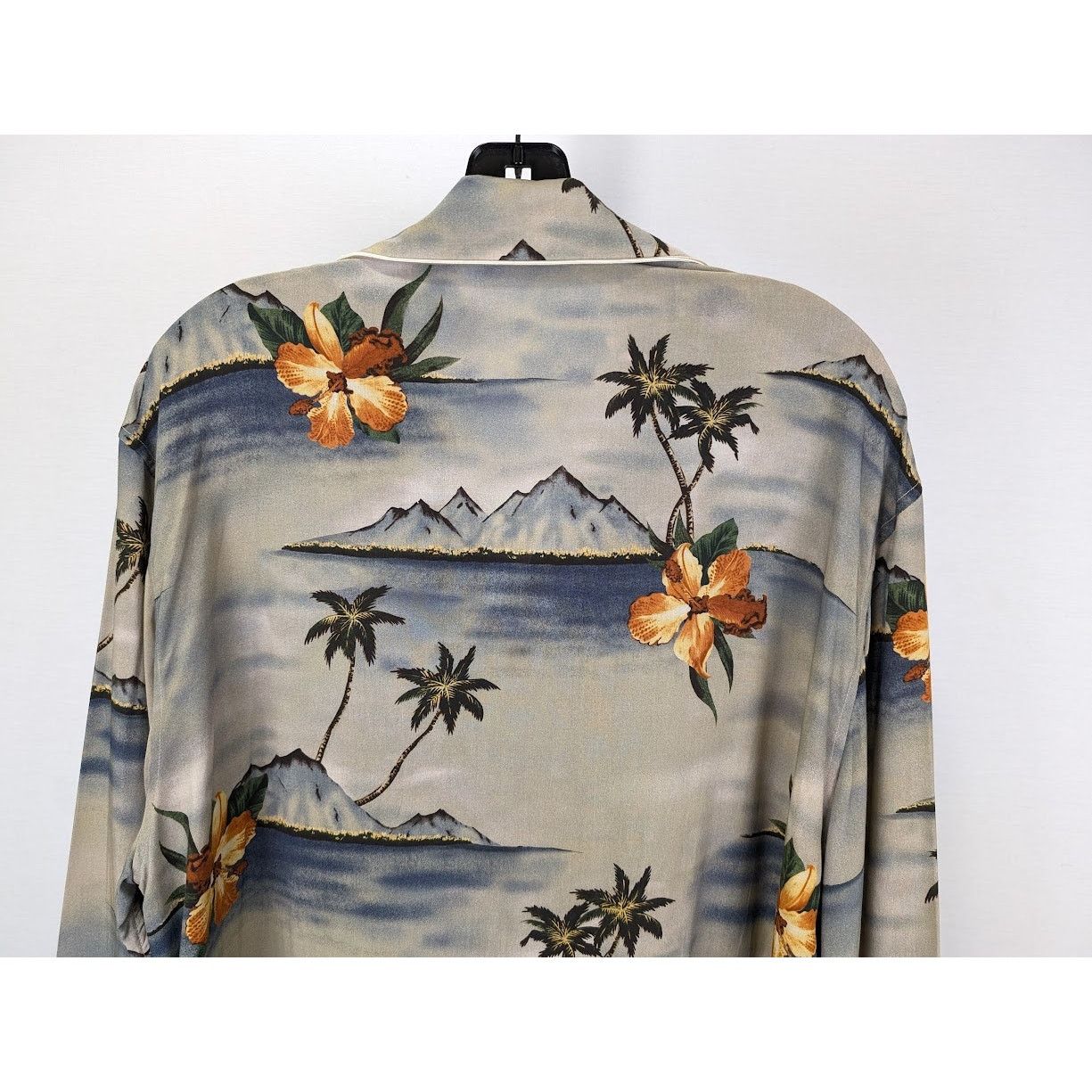 Celine Celine Button Shirt in Multicolor BNWT 37 Size US XS / EU 42 / 0 - 10 Thumbnail