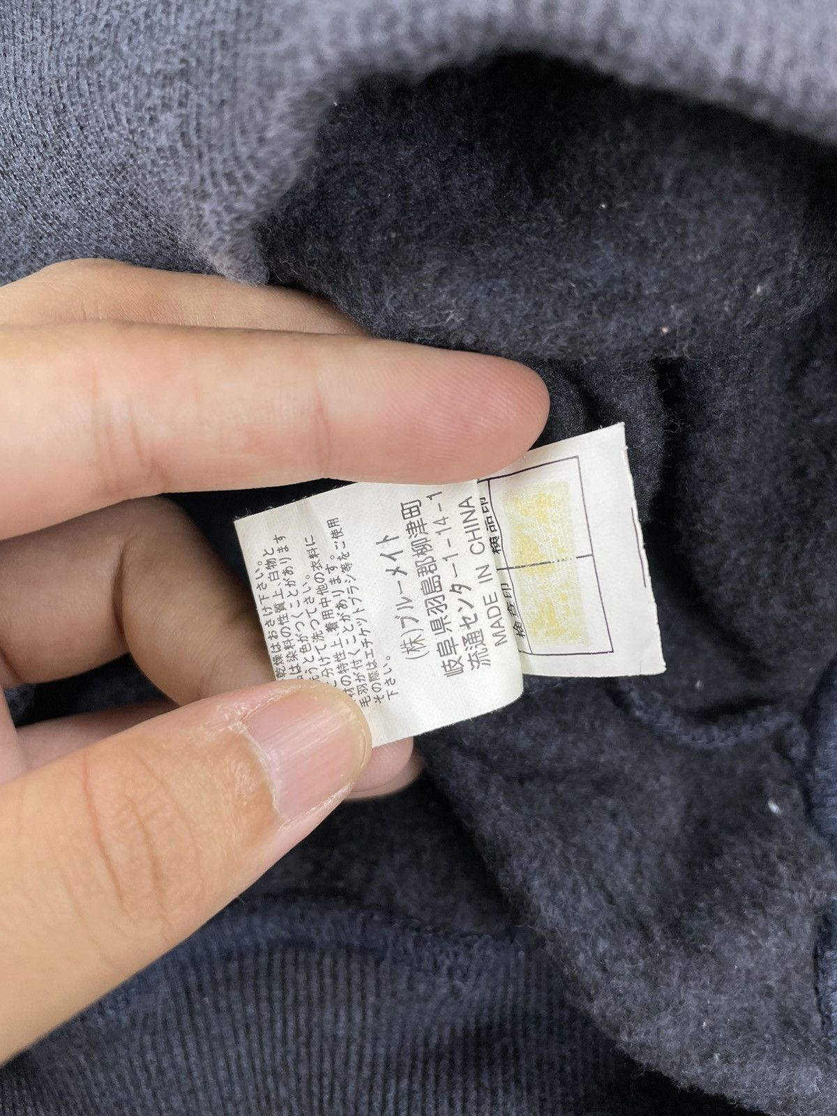 Valentino × Vintage VINTAGE CLAUDIO VALENTINO Embroidery Logo Sweatshirt Size US M / EU 48-50 / 2 - 6 Thumbnail