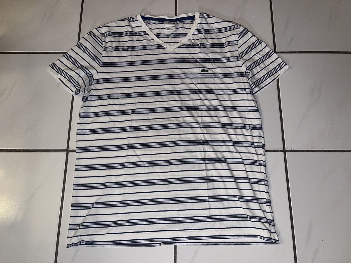 Lacoste Lacoste Men's T Shirt Size 7 (2XL) White Blue Stripes V Neck Size US XXL / EU 58 / 5 - 2 Thumbnail