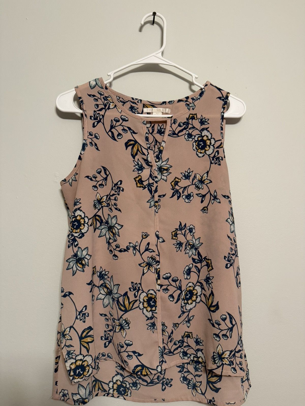 Other Sleeveless Floral Blouse Light Pink with Blue, Yellow Flower Size XS / US 0-2 / IT 36-38 - 1 Thumbnail