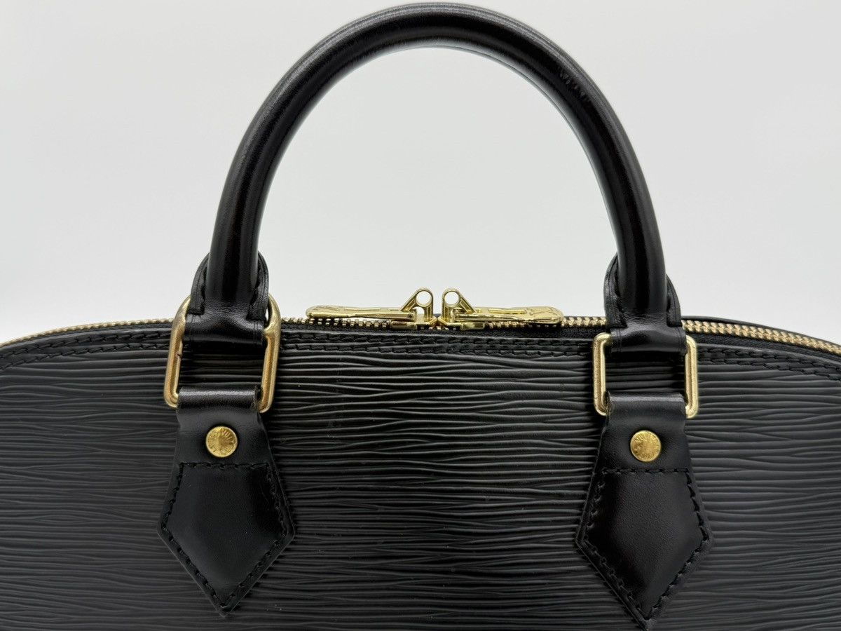 Louis Vuitton Louis Vuitton Epi Alma Handbag – Black – M52142 Size ONE SIZE - 9 Thumbnail