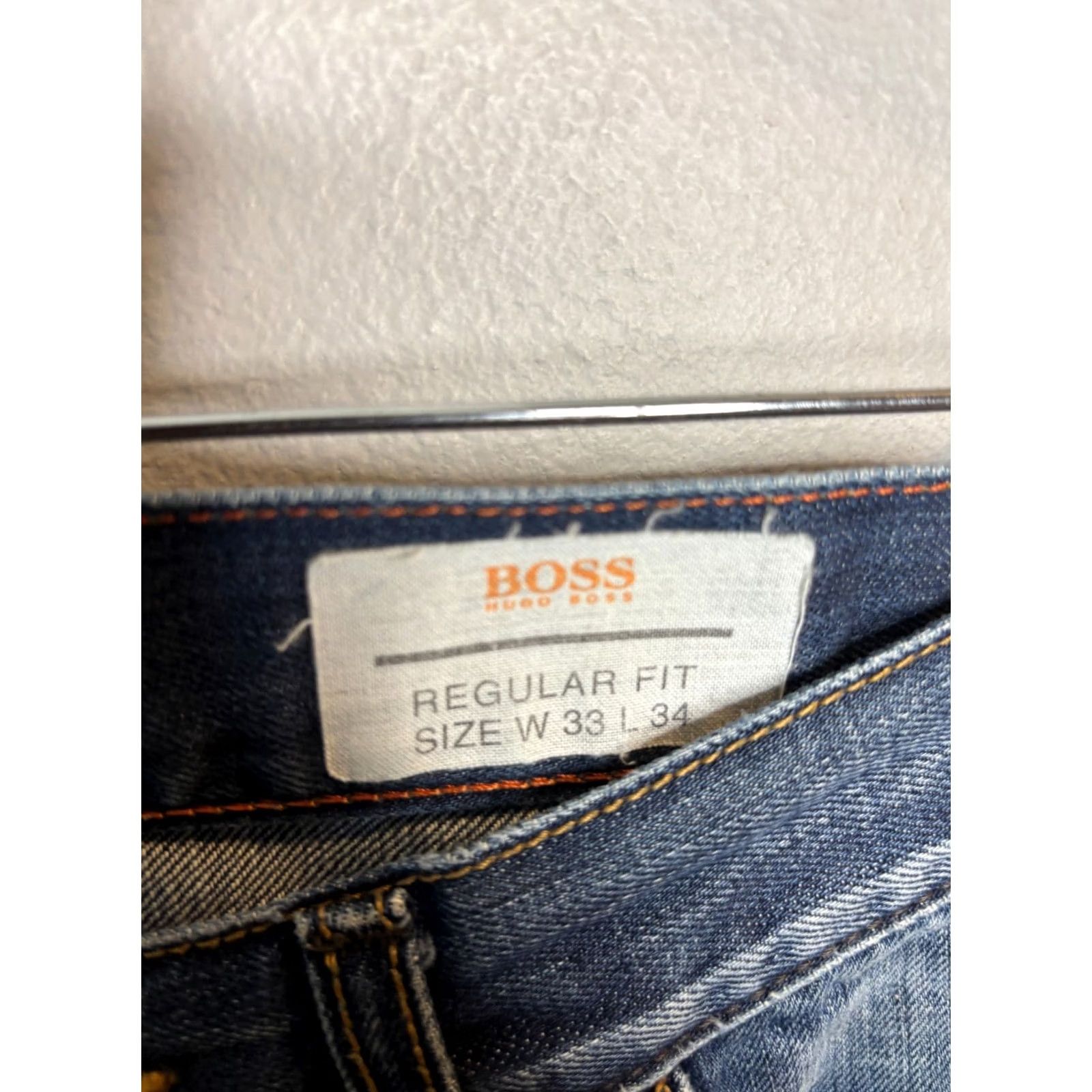 Hugo Boss Hugo Boss Jeans Mens W34 L34 Blue Candiani Denim Italian Straight 5617 8/10 Condition Distressed Regular Inseam 28in USA Classic Modern 043025-5617 Size US 33 - 3 Thumbnail