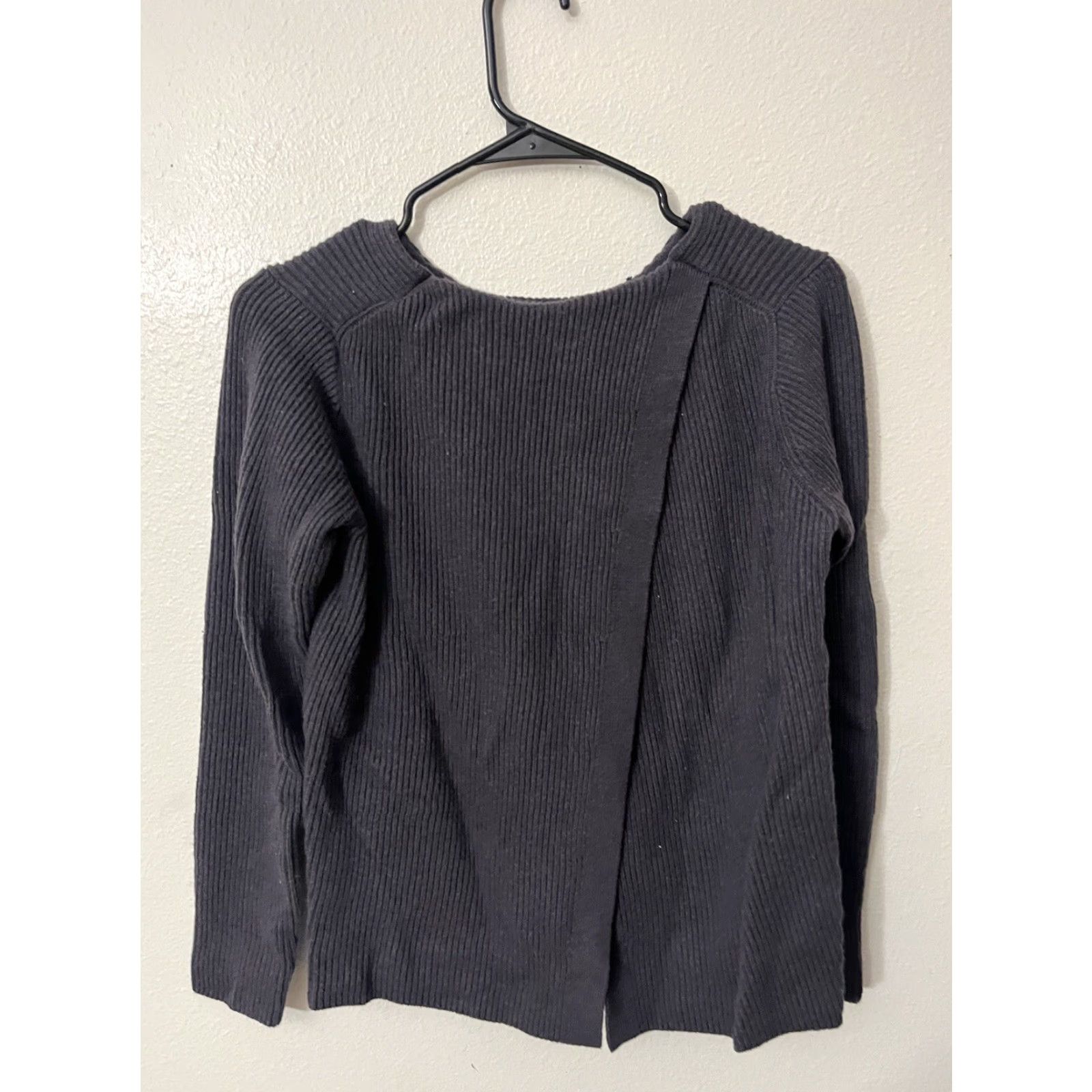 Banana Republic Banana Republic Womens Crisscross Tie Back Sweater Long Sleeve Knit Gray Medium Size M / US 6-8 / IT 42-44 - 3 Thumbnail