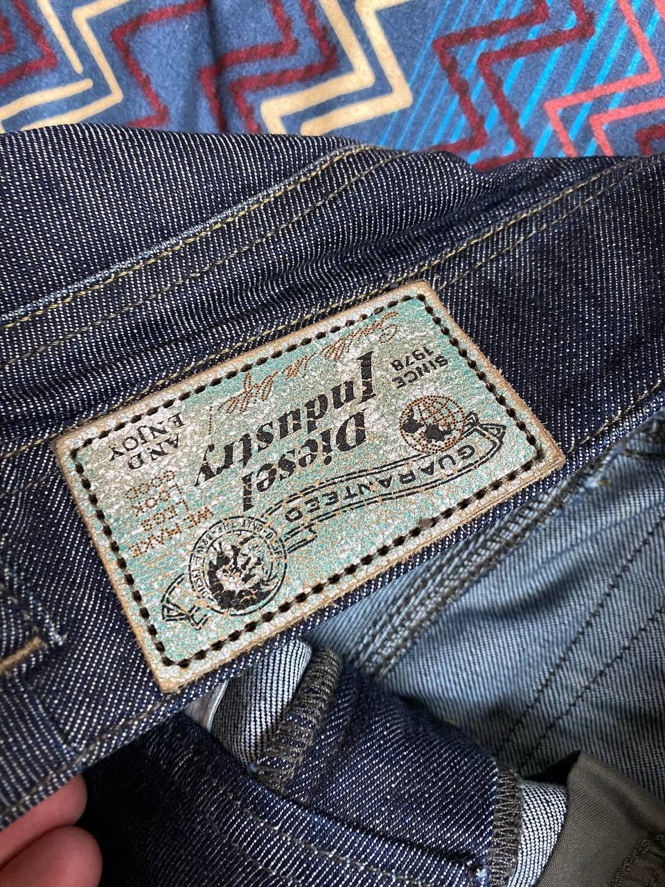 Diesel × Vintage Diesel Vintage Y2K Washed Dirty Low Rise Baggy Jeans Size 26" / US 2 / IT 38 - 4 Thumbnail
