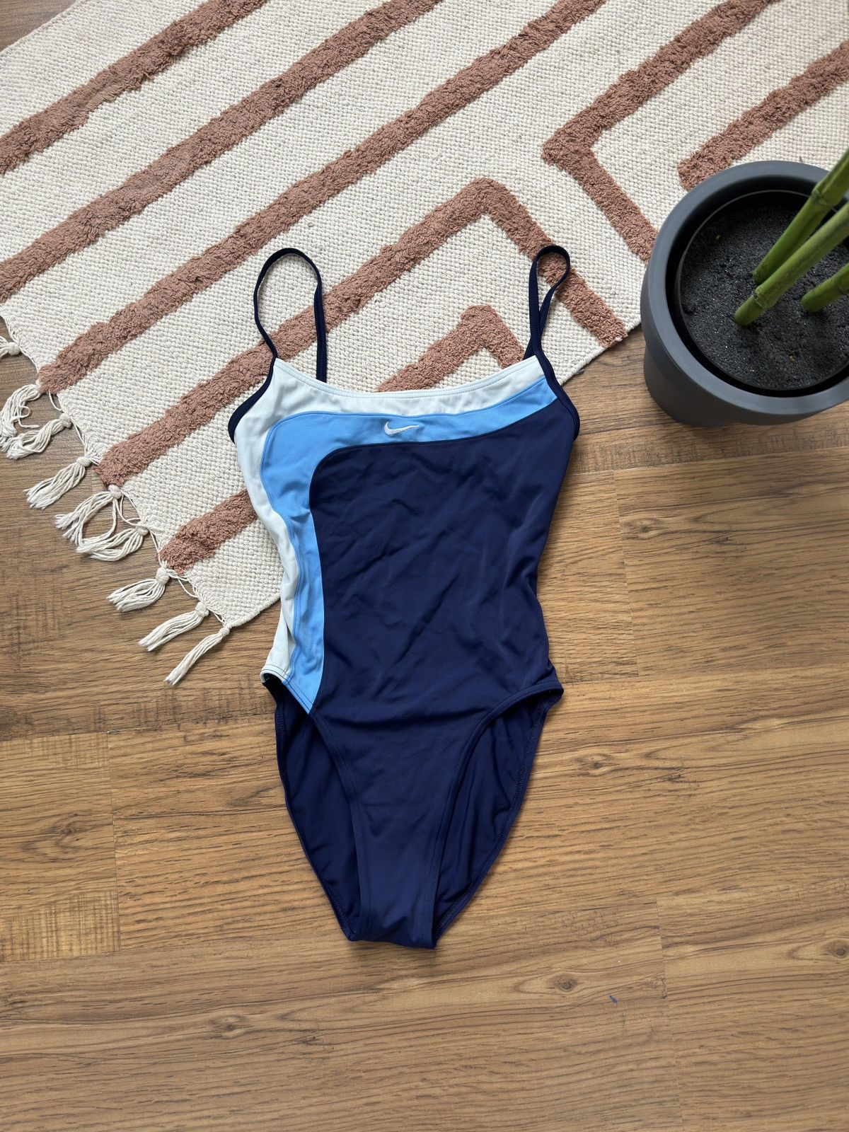 Nike × Vintage VINTAGE NIKE 2000s RARE SWIMSUIT Size ONE SIZE - 1 Thumbnail