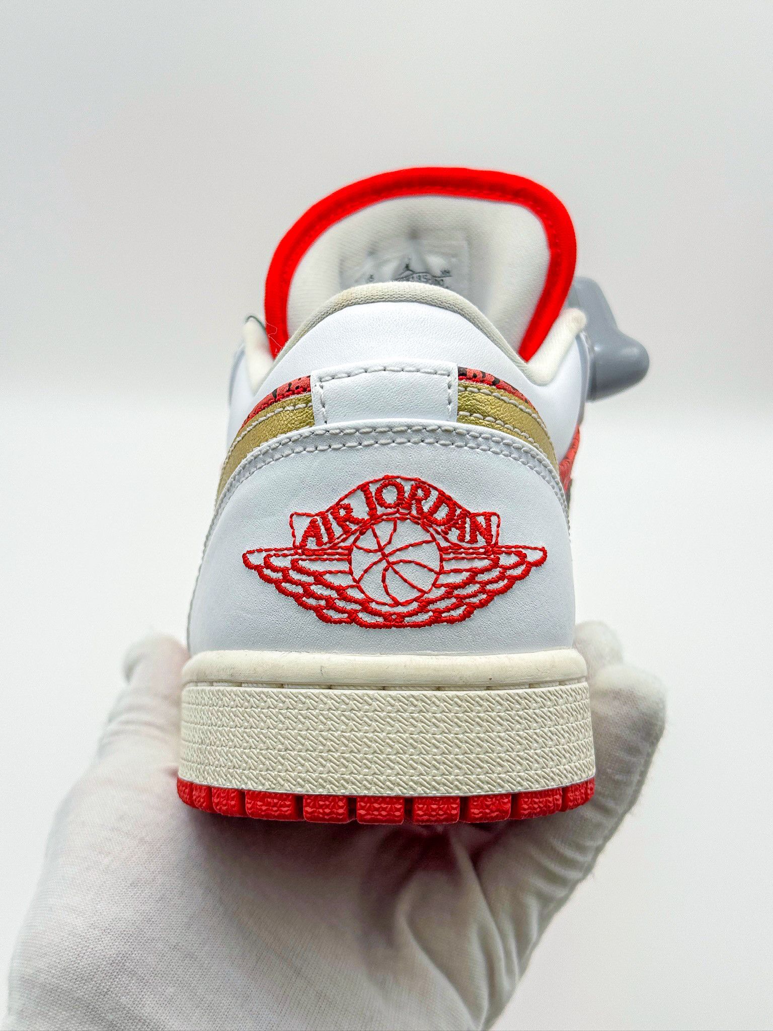 Nike Nike Air Jordan 1 Low SE White Red "Spades" Sneakers Size US 8 / EU 41 - 10 Thumbnail
